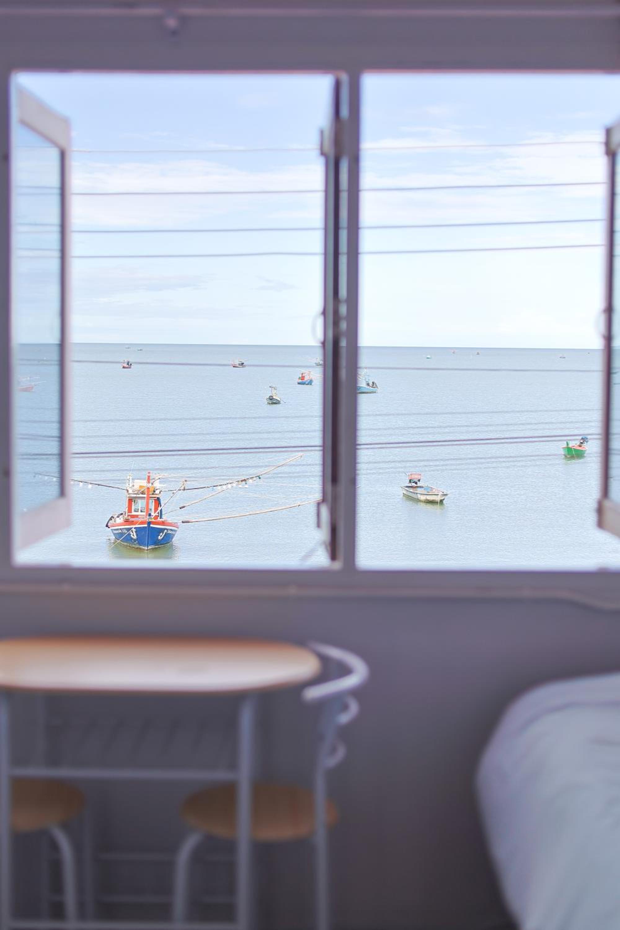 Twin Room with Sea View photo 2
