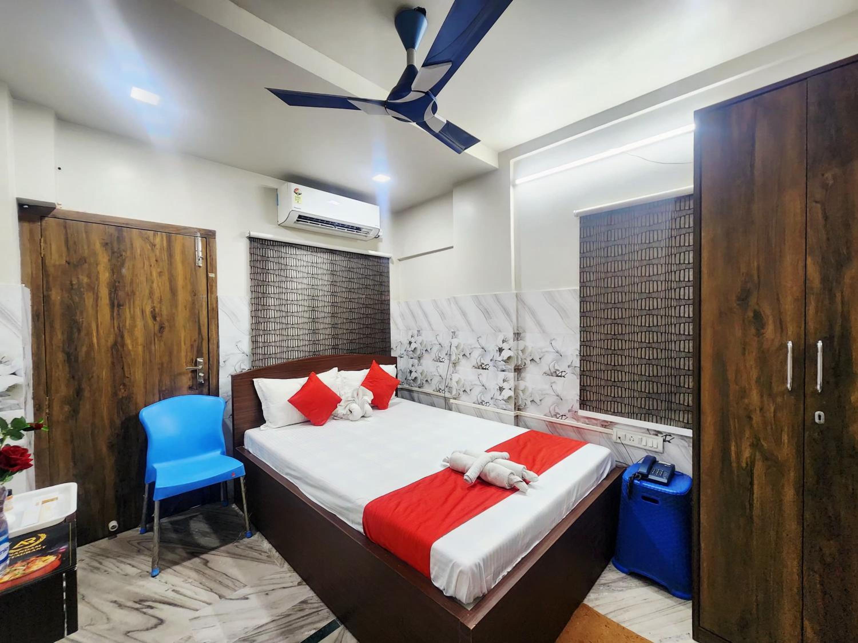 Single Room with Bath