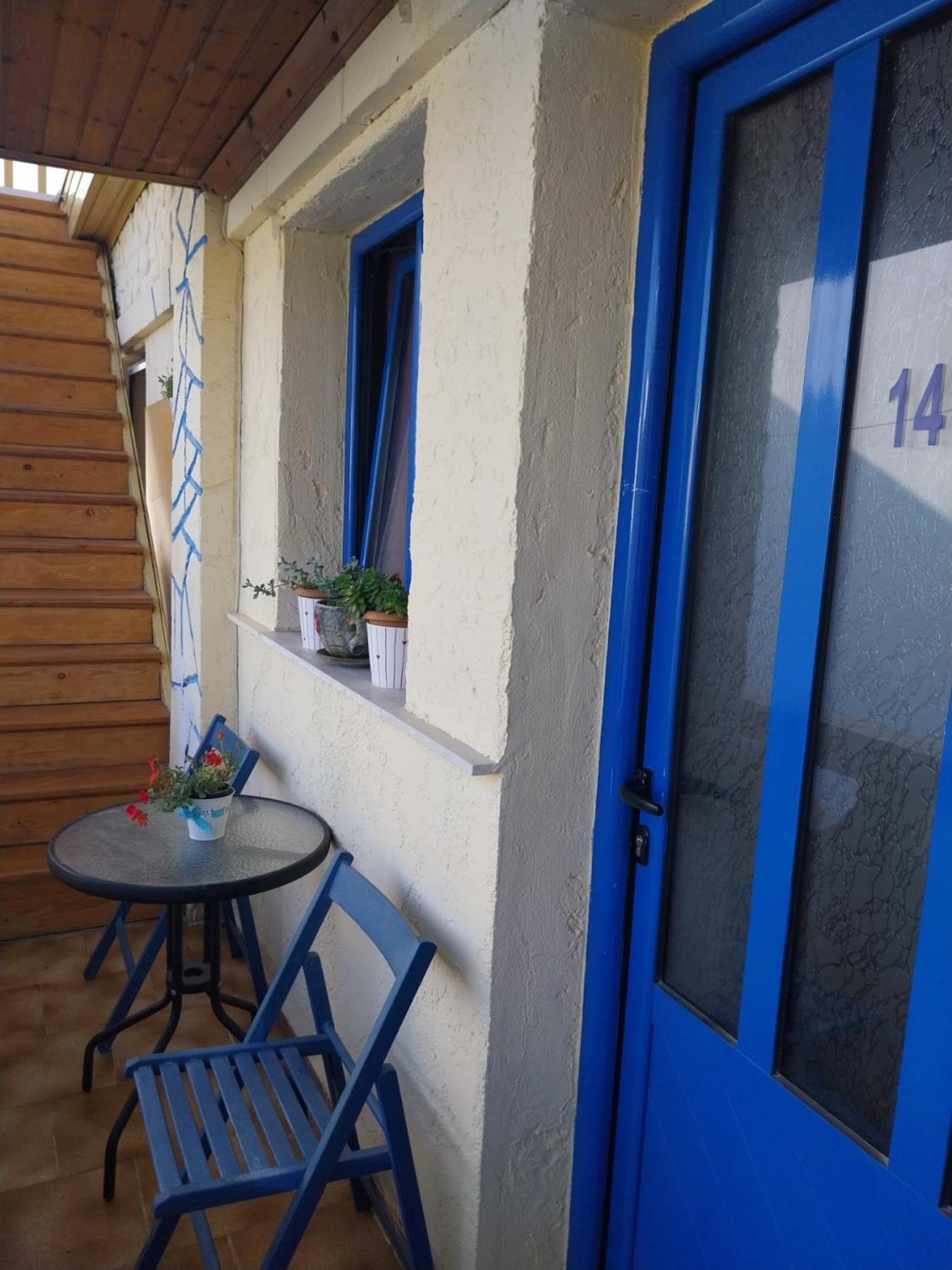 Twin Room with Private Bathroom