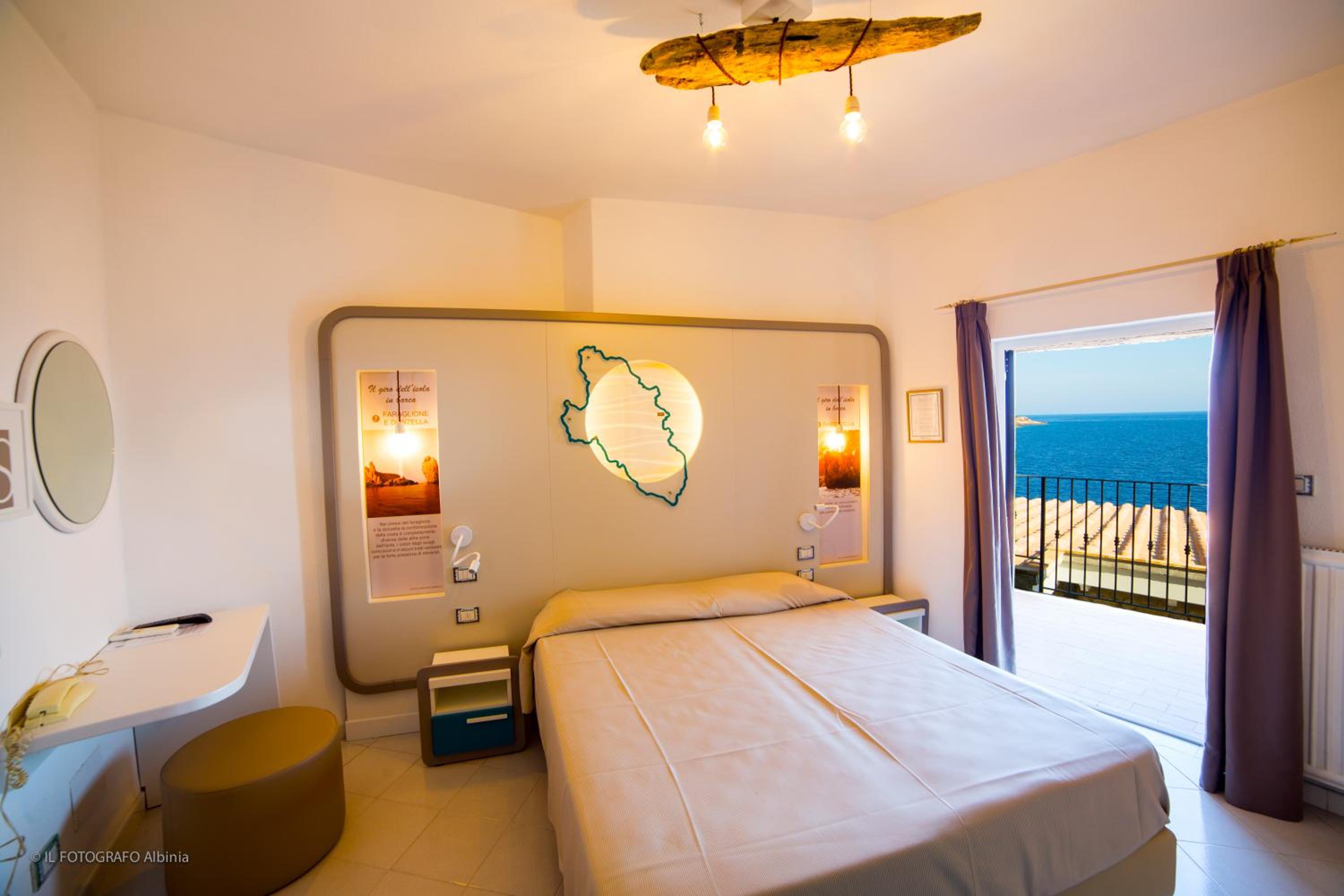 Economy Double Room with Sea View