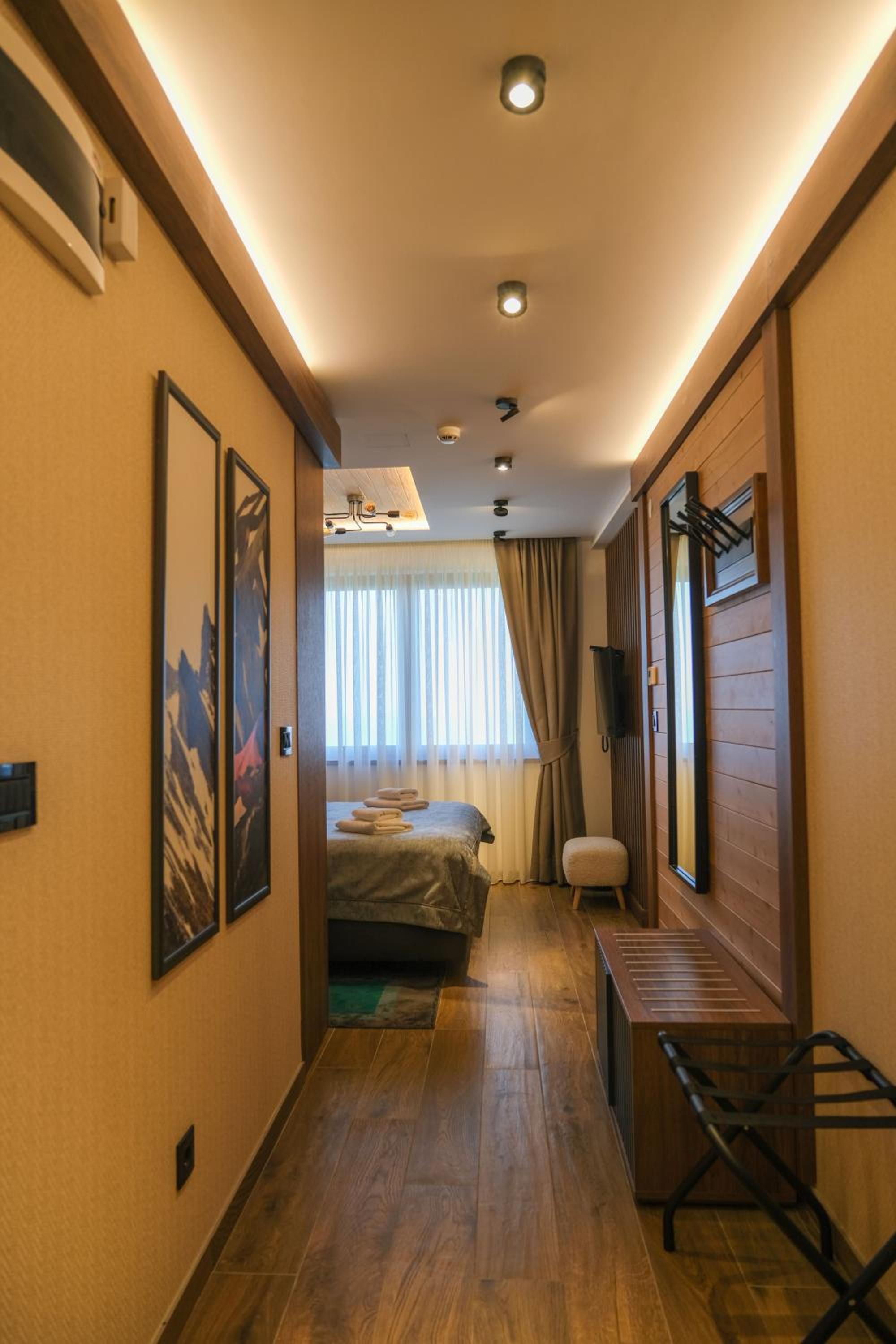 Deluxe Quadruple Room photo 2