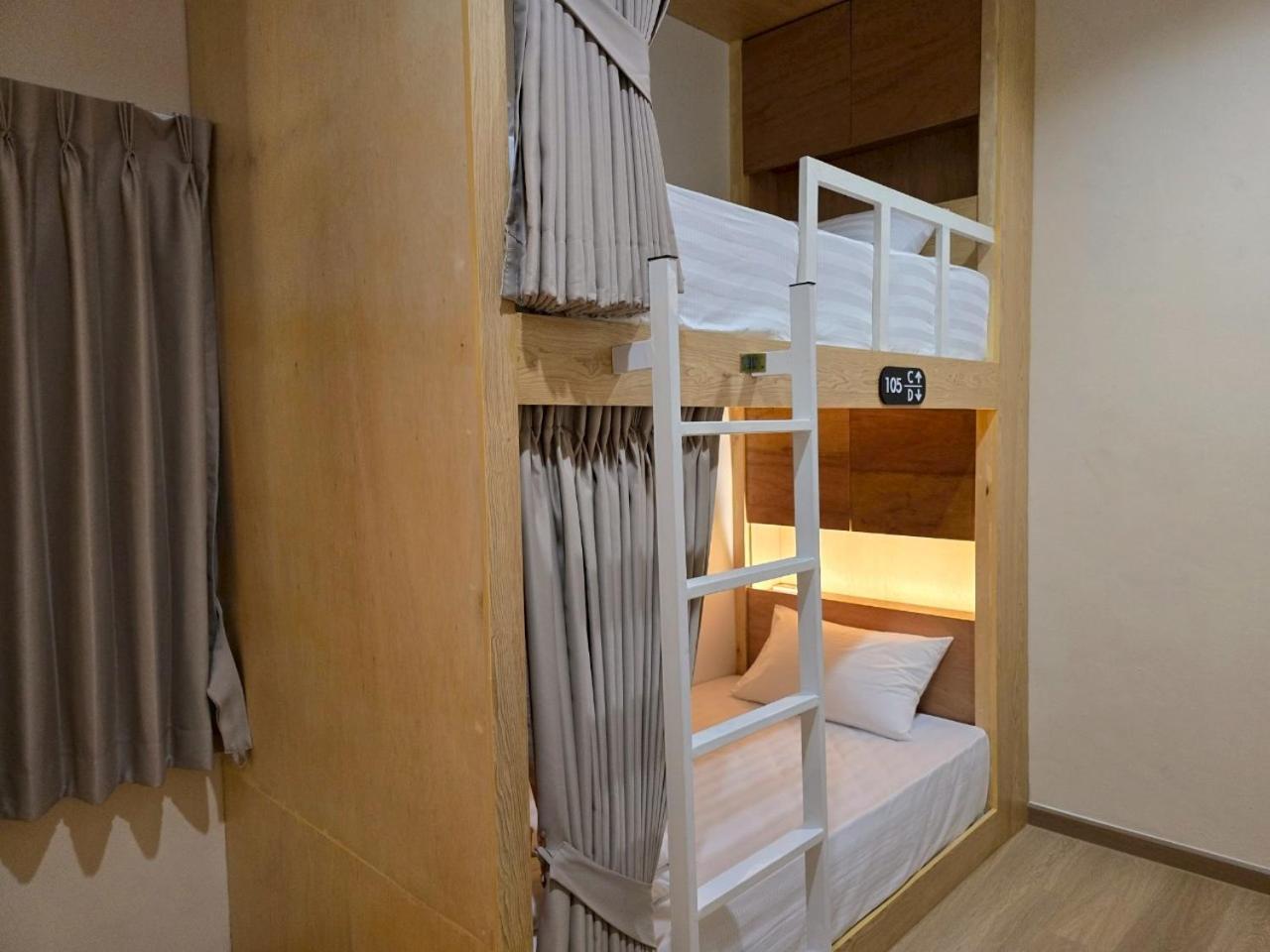 4-Bed Private Dorm photo 3