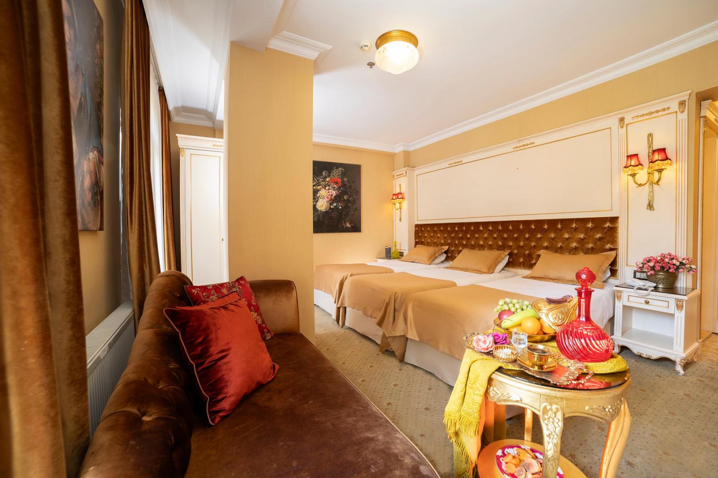 Triple Room with Garden View photo 2