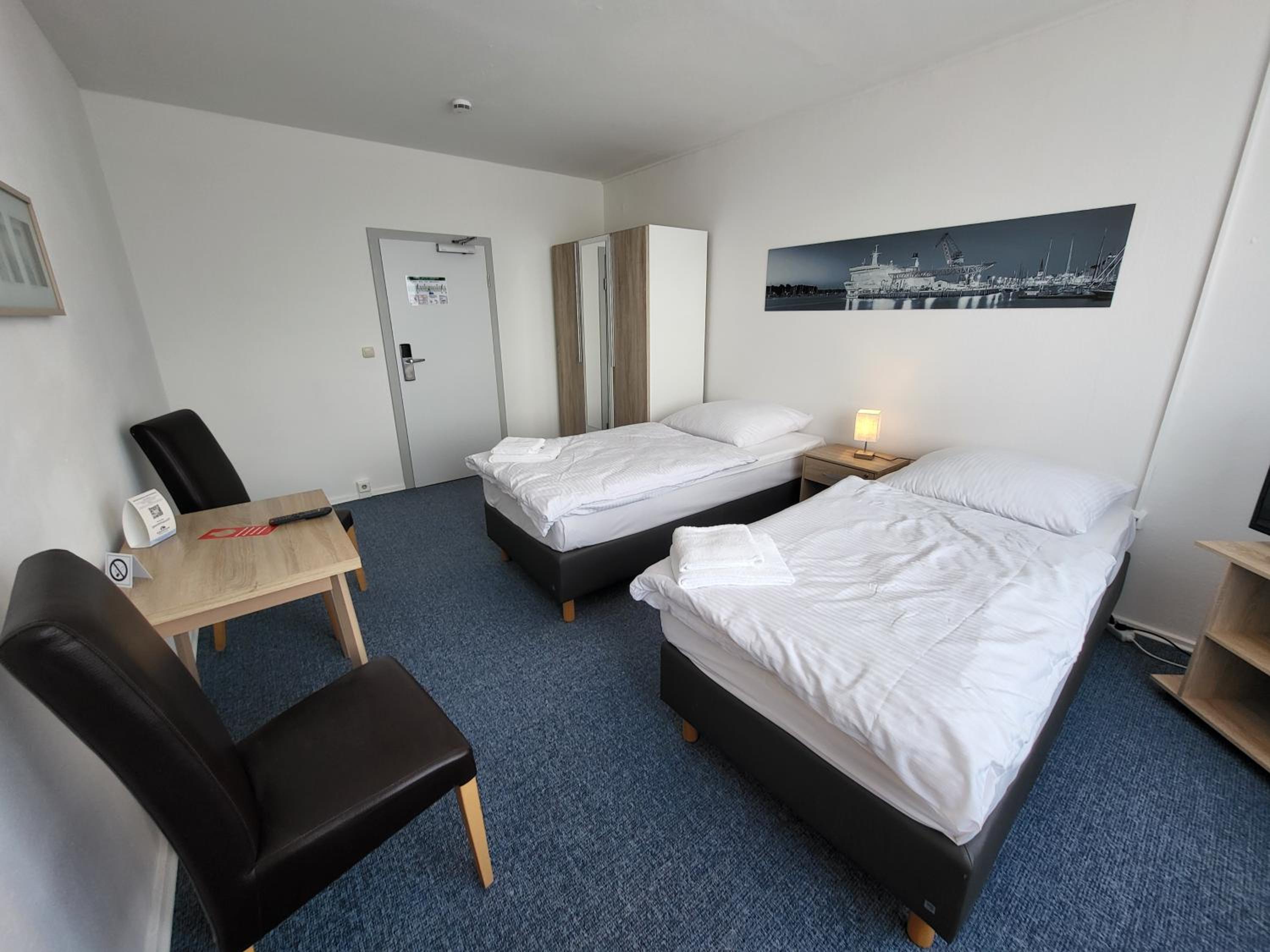 Economy Twin Room