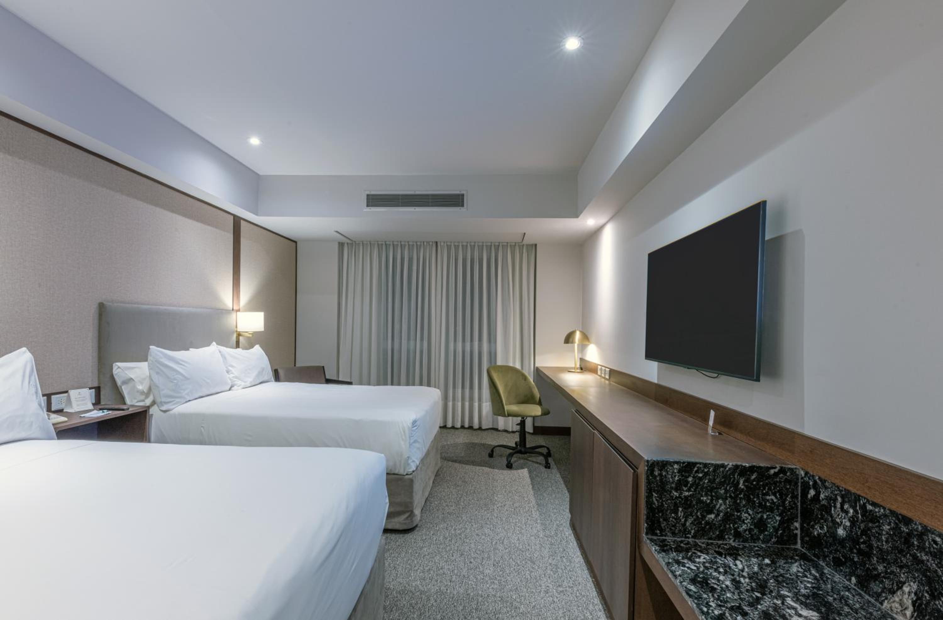 Premium Twin Room