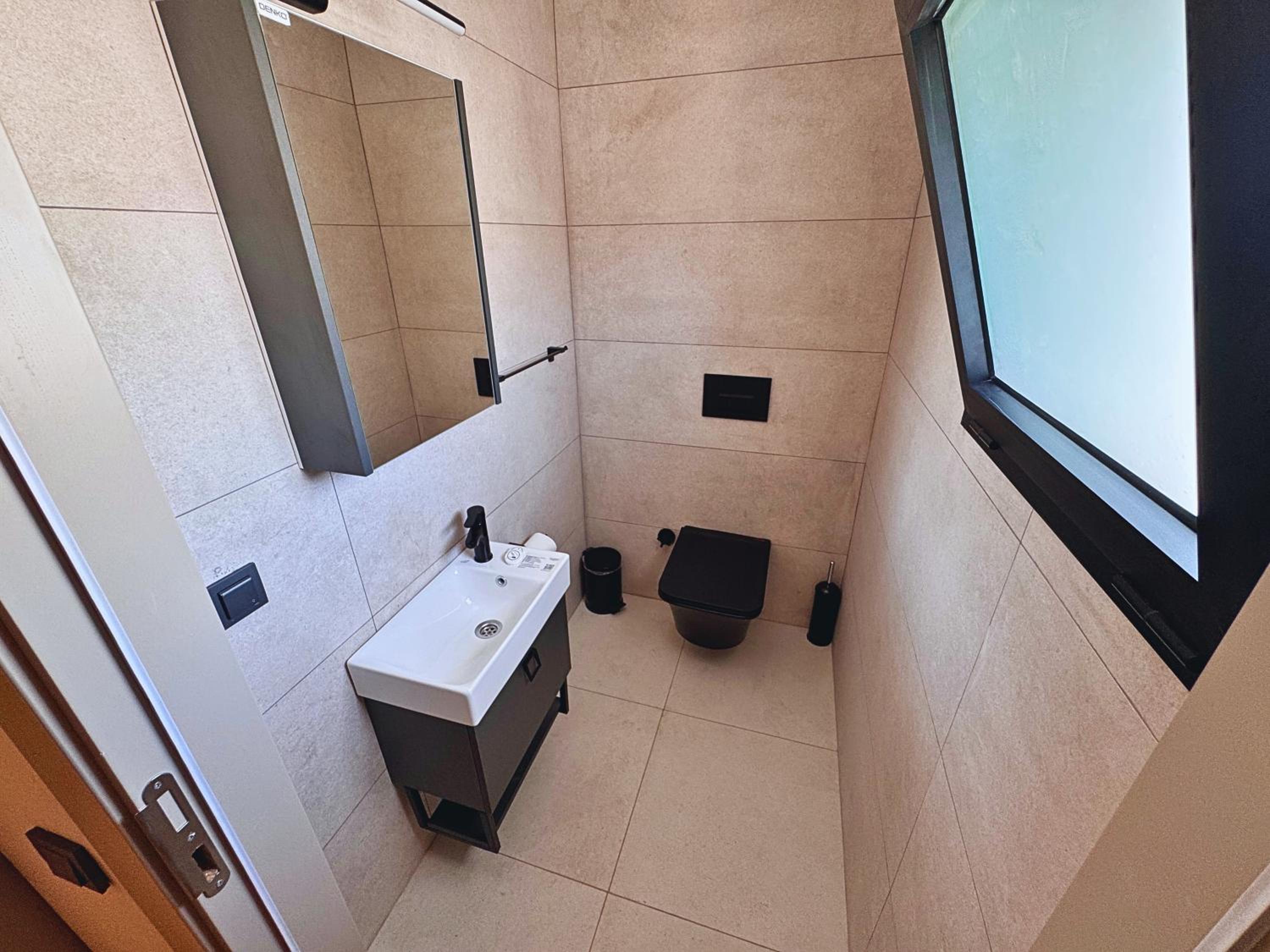 Suite with Terrace - Photo 3