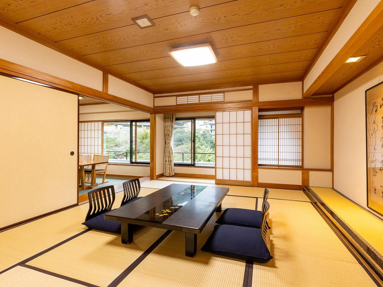 【池の棟】Japanese style room with Garden Side - Corner Room