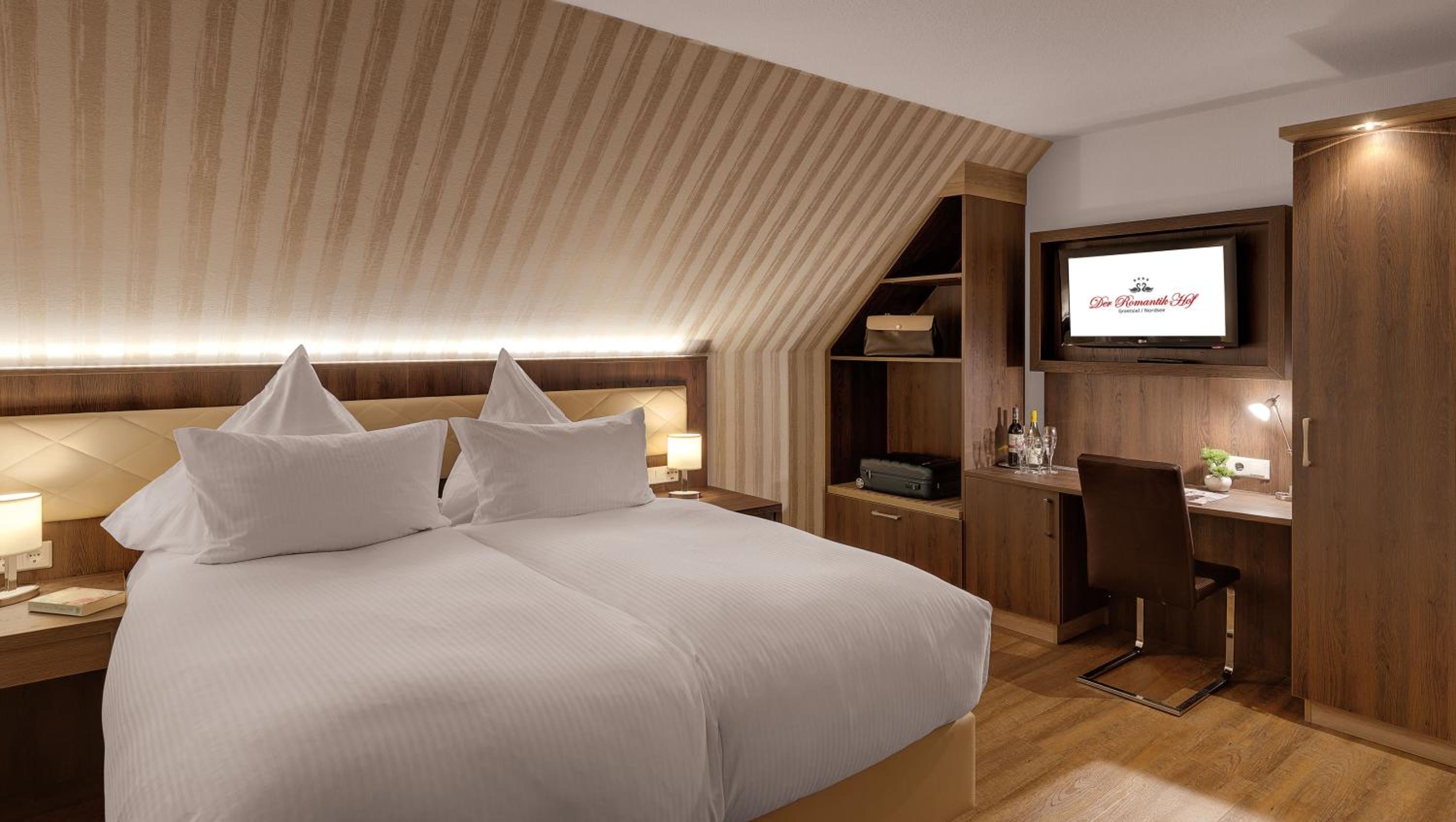 Premium Double Room photo 1