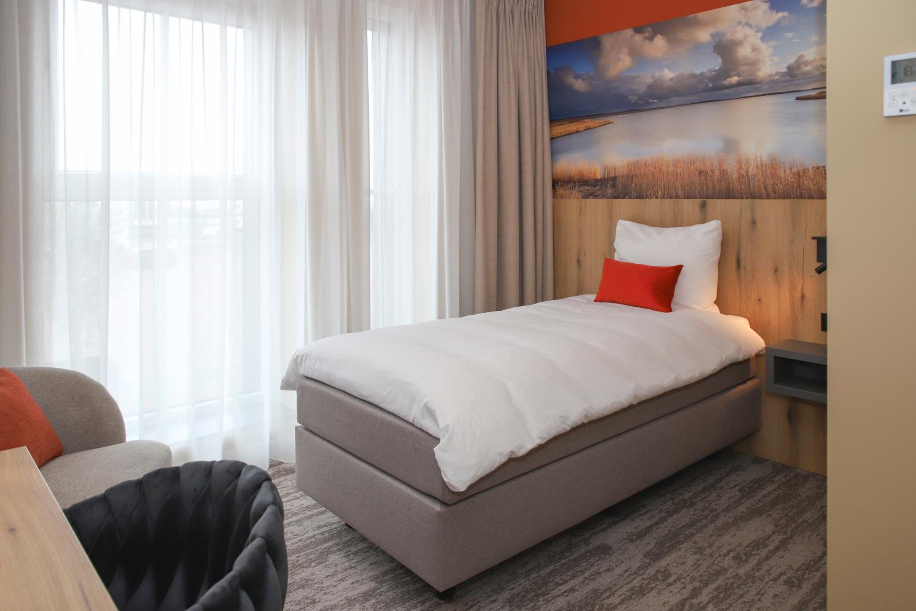 Single Room with Sea View photo 3
