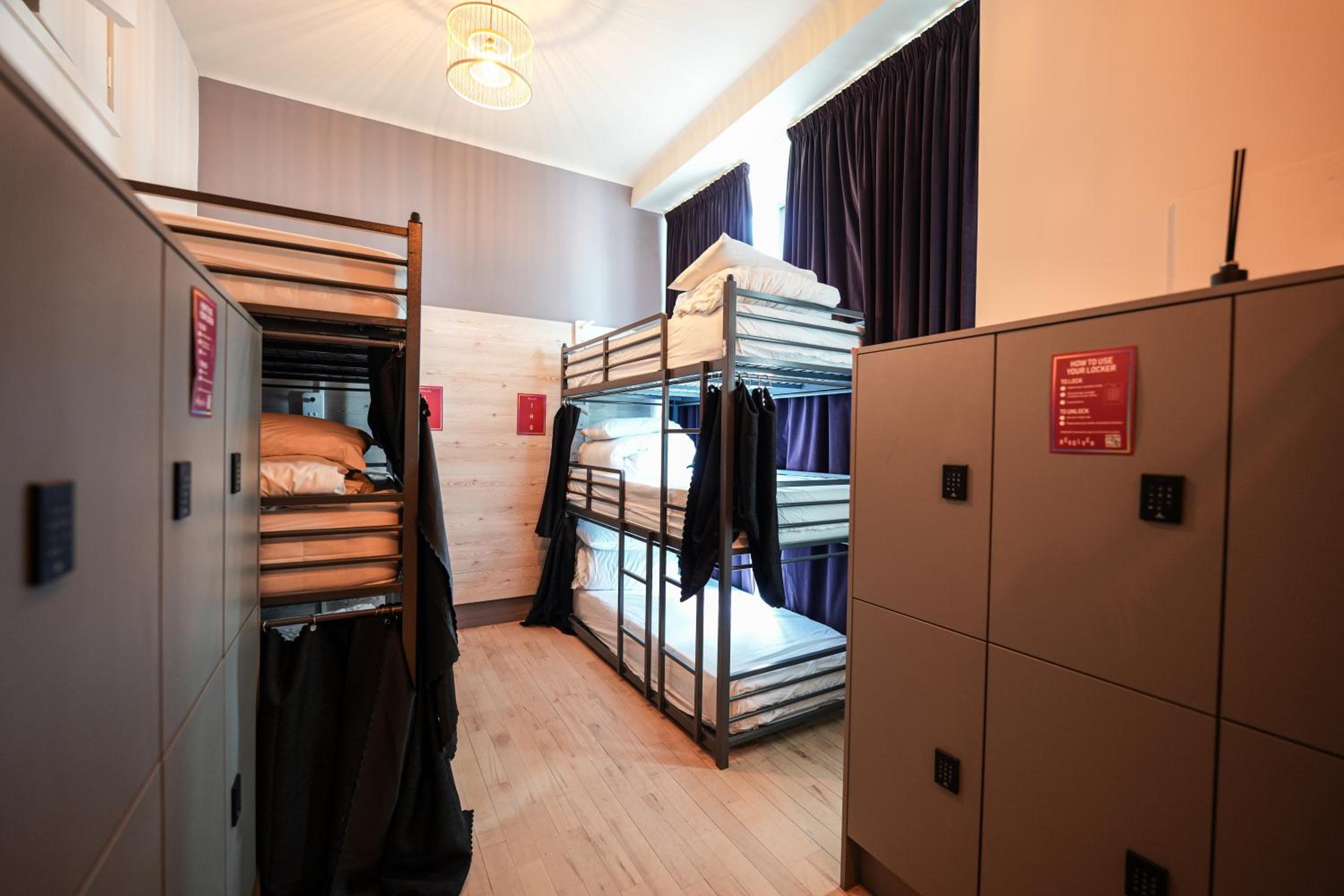 Private Full Dorm for 12 people  (Triple bunk)