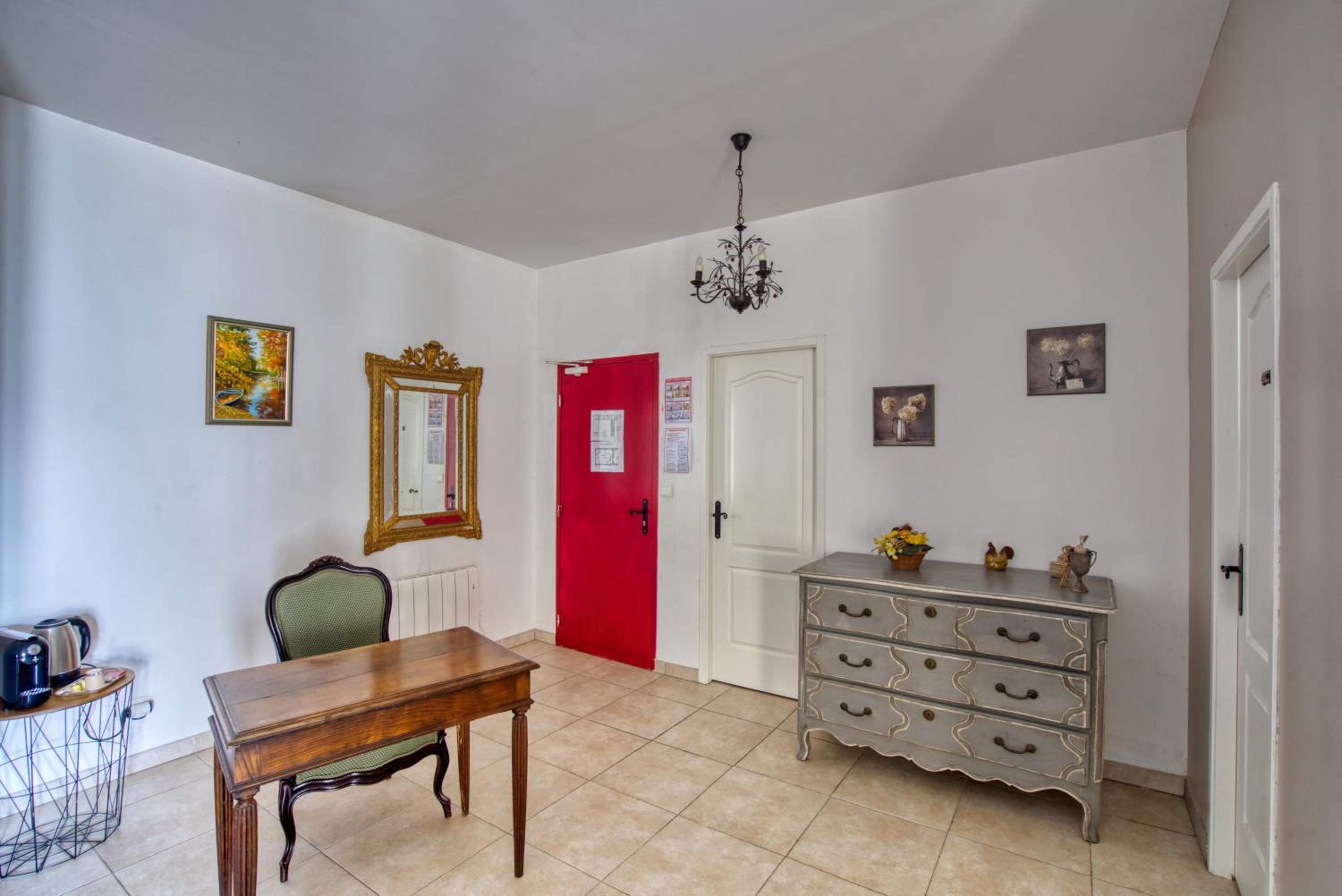 Deluxe Double Room photo 3