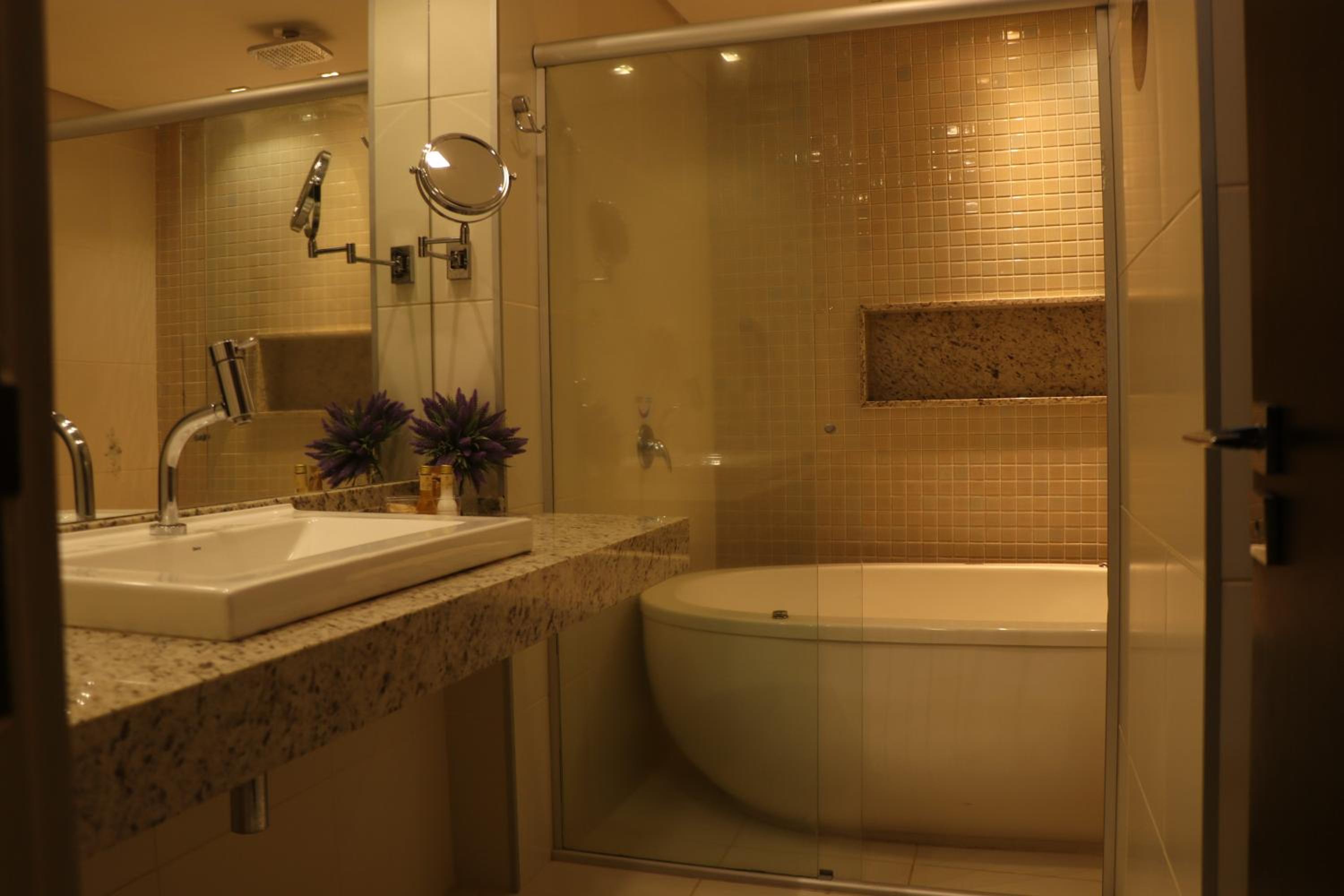 Suite photo 1