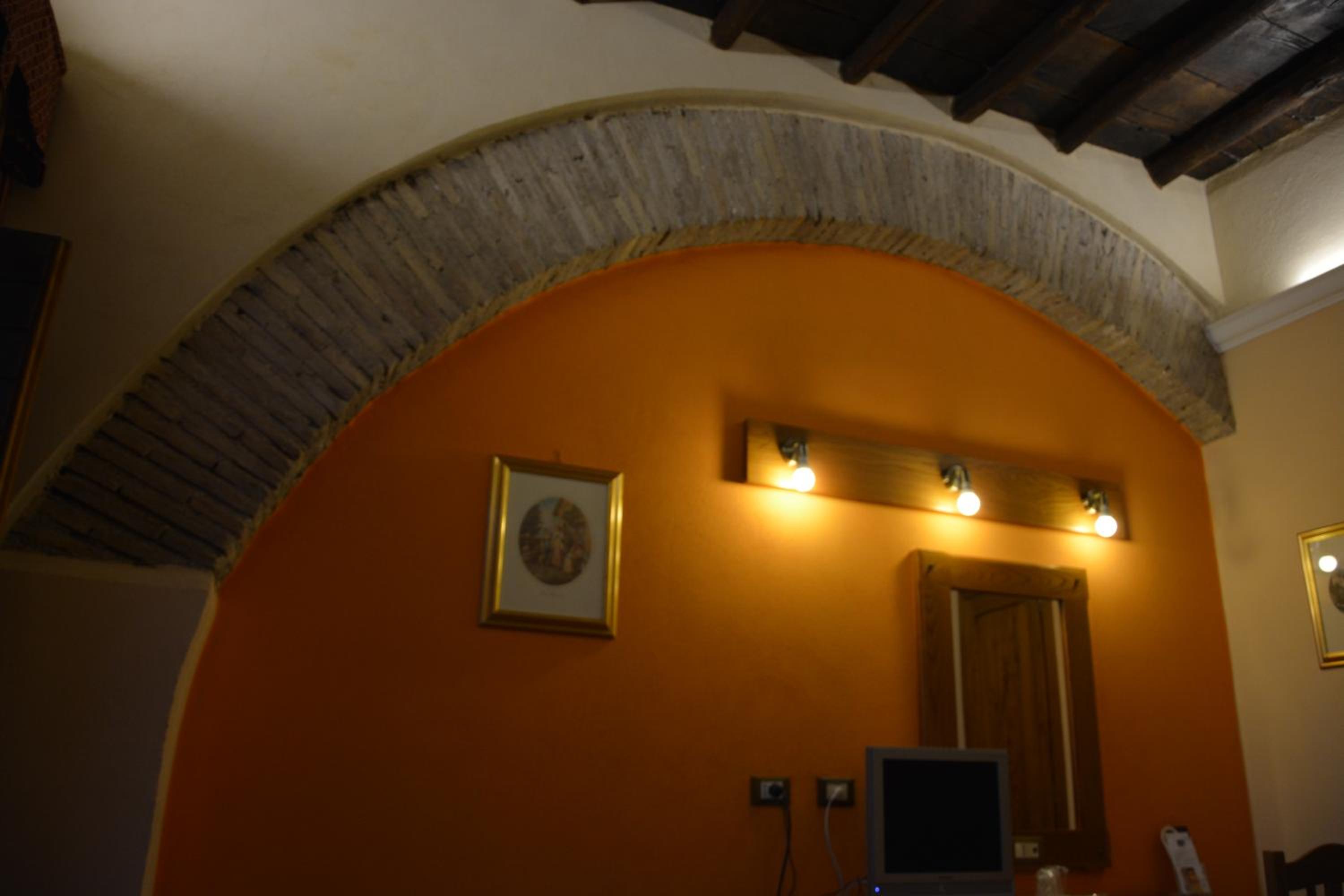 Double Room - Photo 4