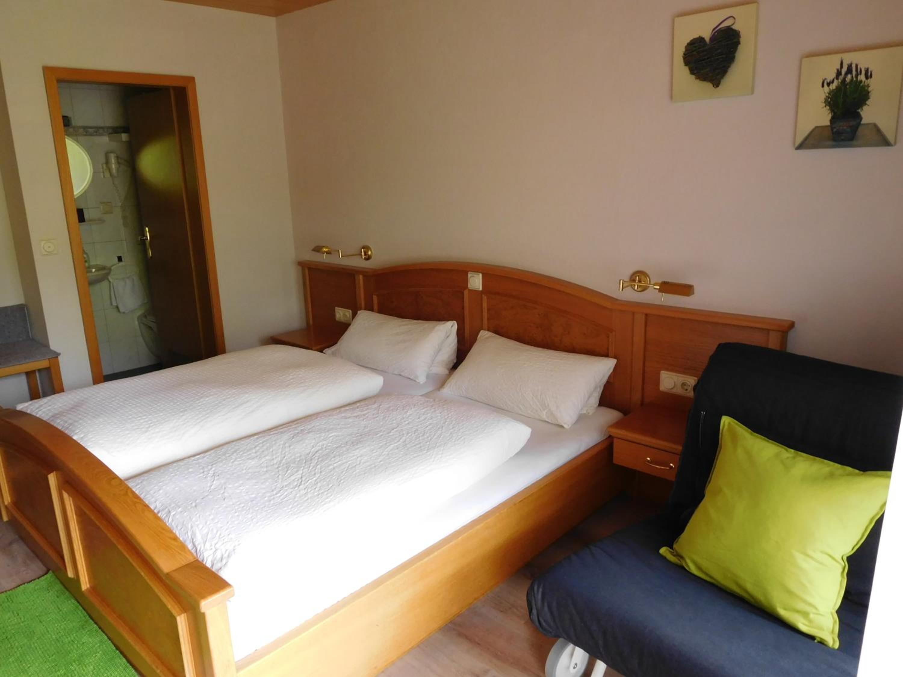 Double Room With Balcony photo 2