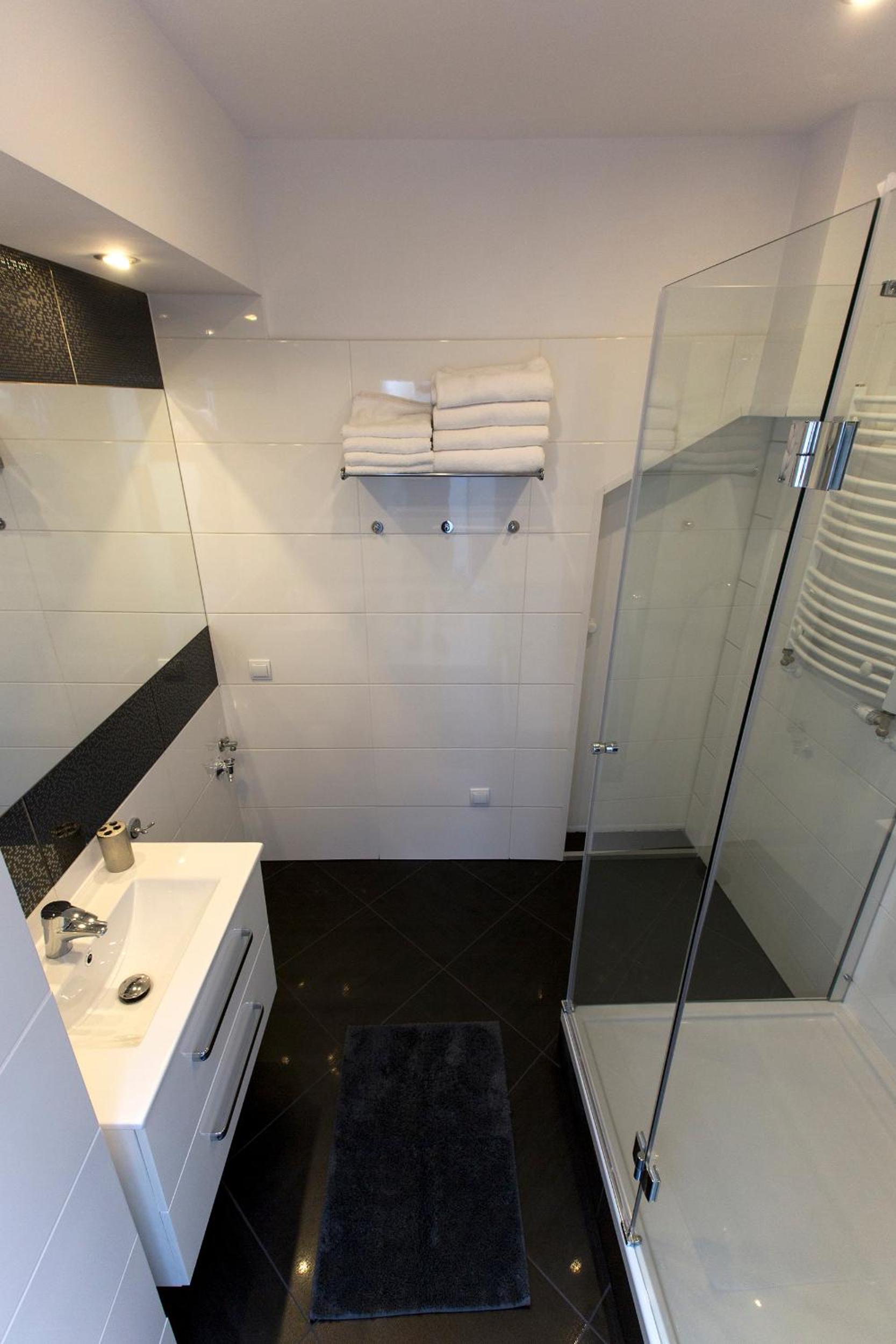 Deluxe Apartment - Photo 3