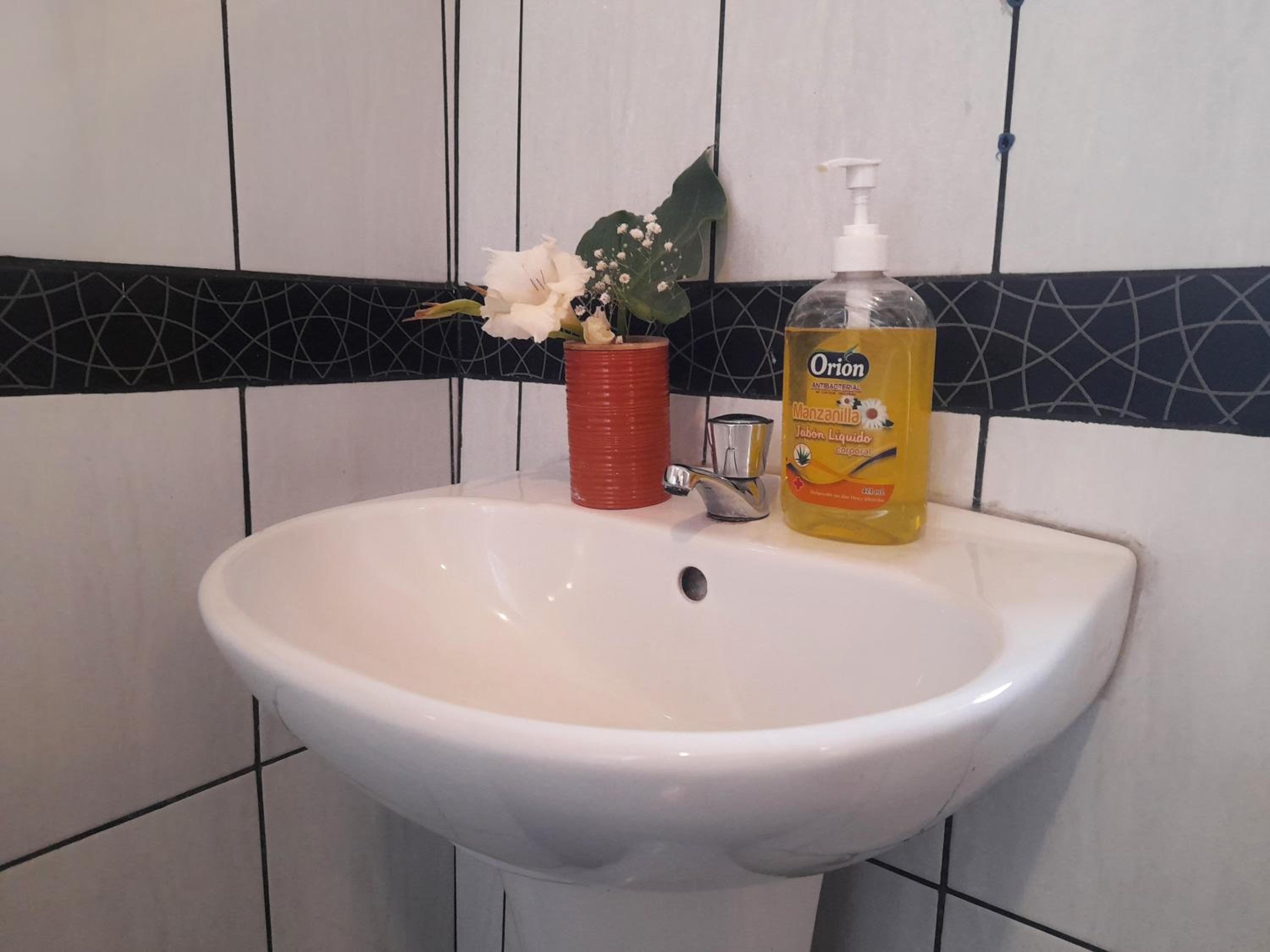 Triple Room with Private Bathroom photo 2