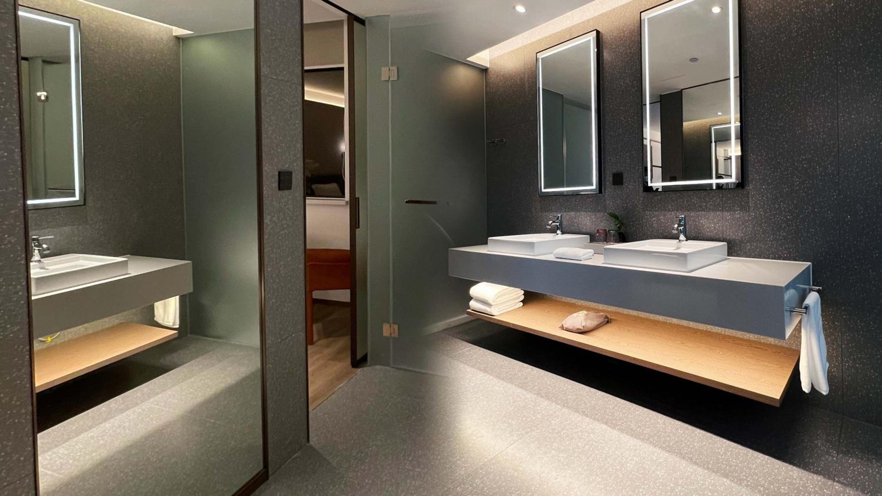 Superior Twin Room photo 3
