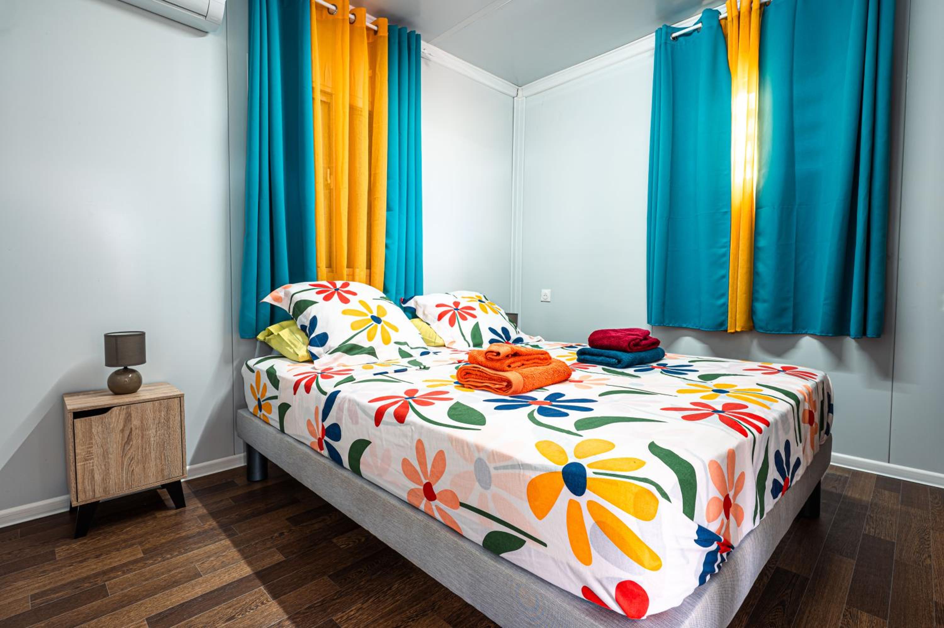 Two-Bedroom House photo 2