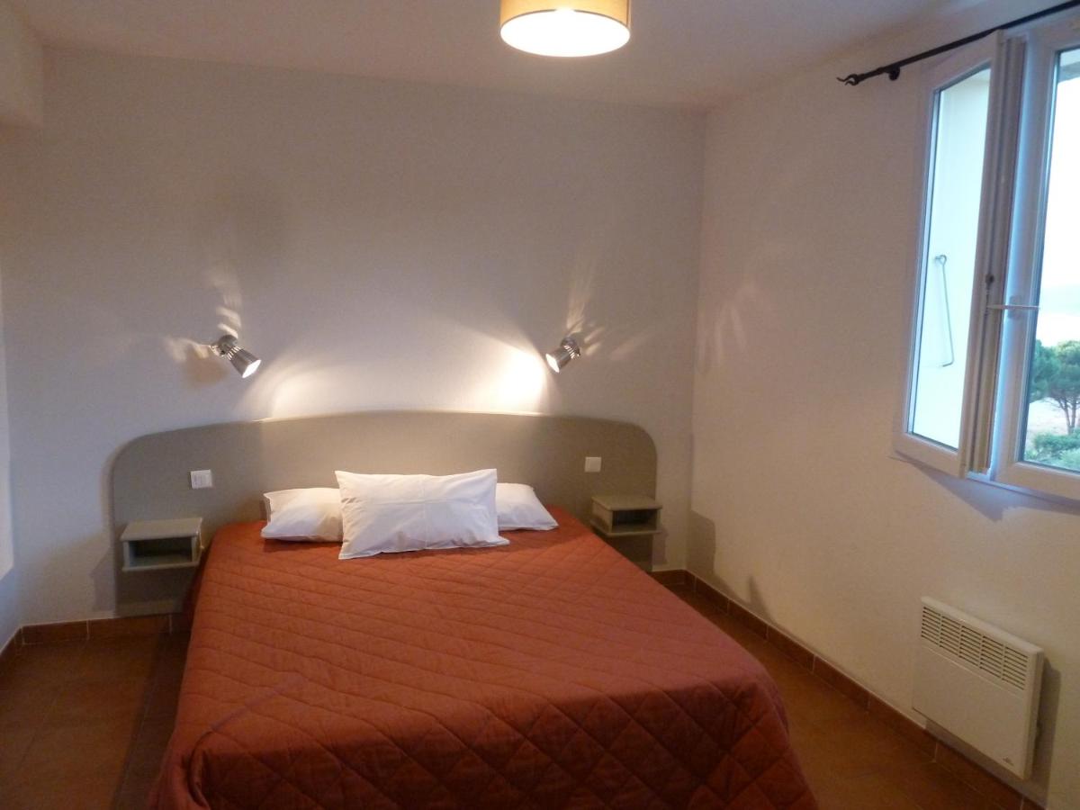 Two-Bedroom Apartment with Large Terrace - Photo 13