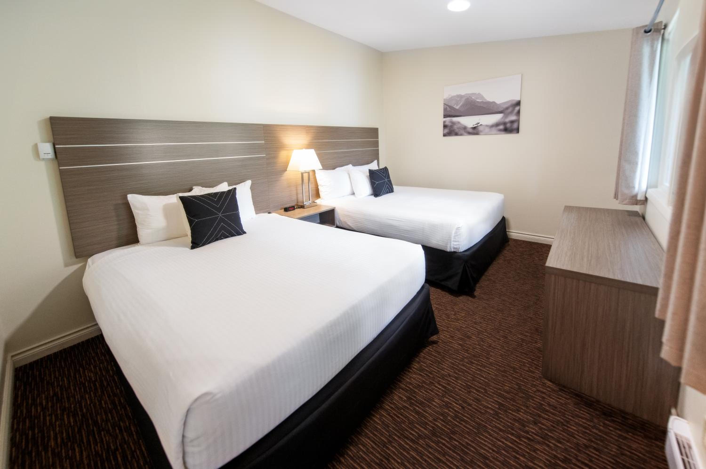 Deluxe Suite photo 3