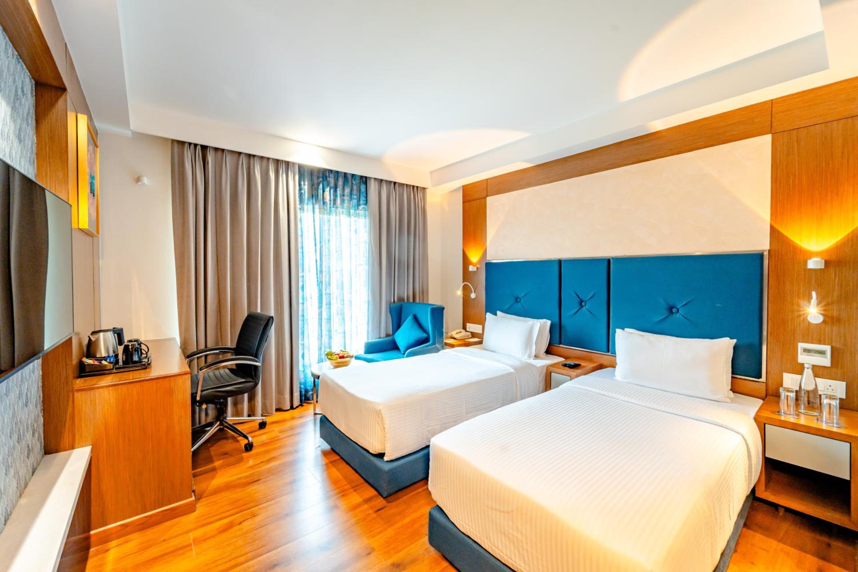 Deluxe Twin Room photo 3