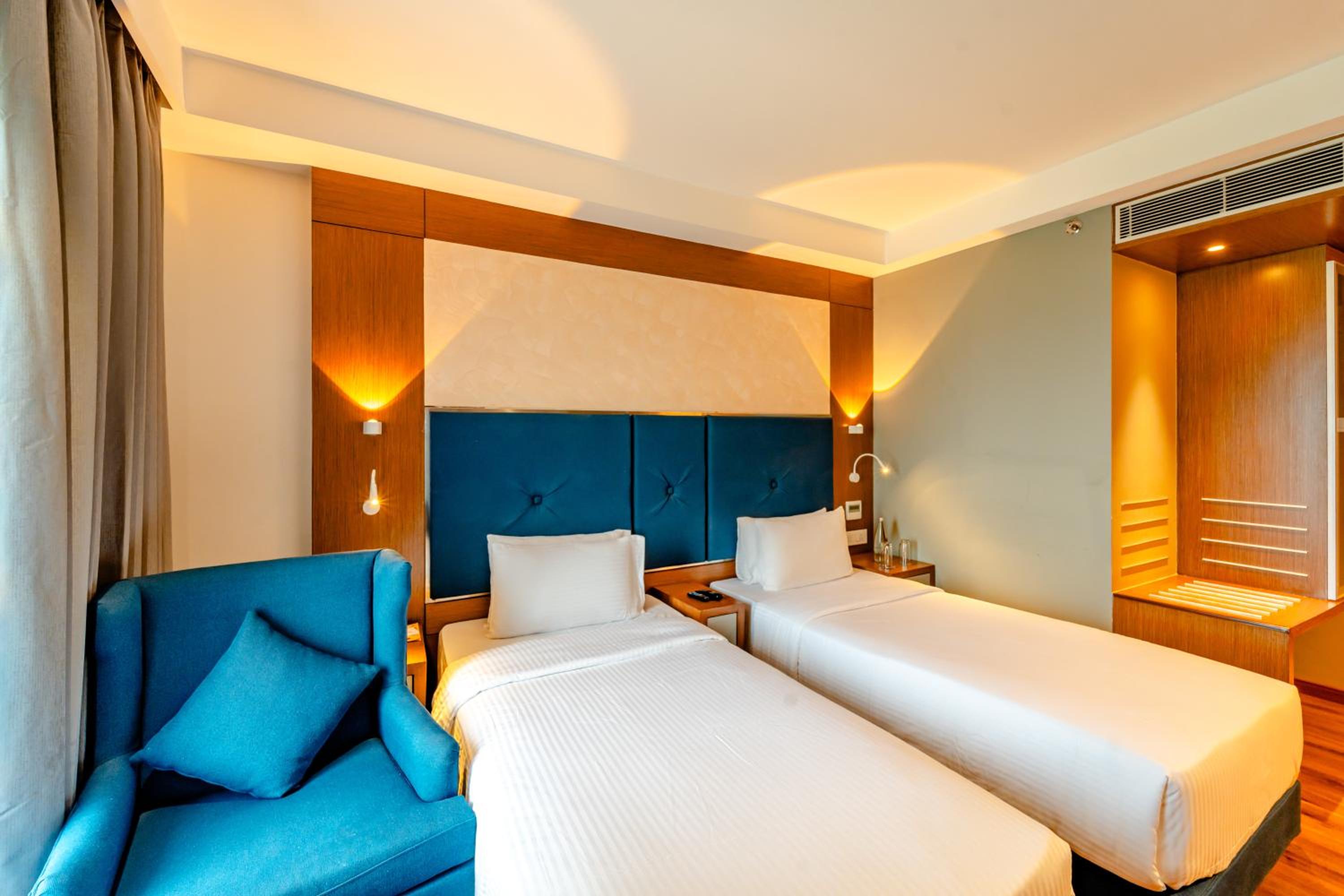 Deluxe Twin Room photo 2