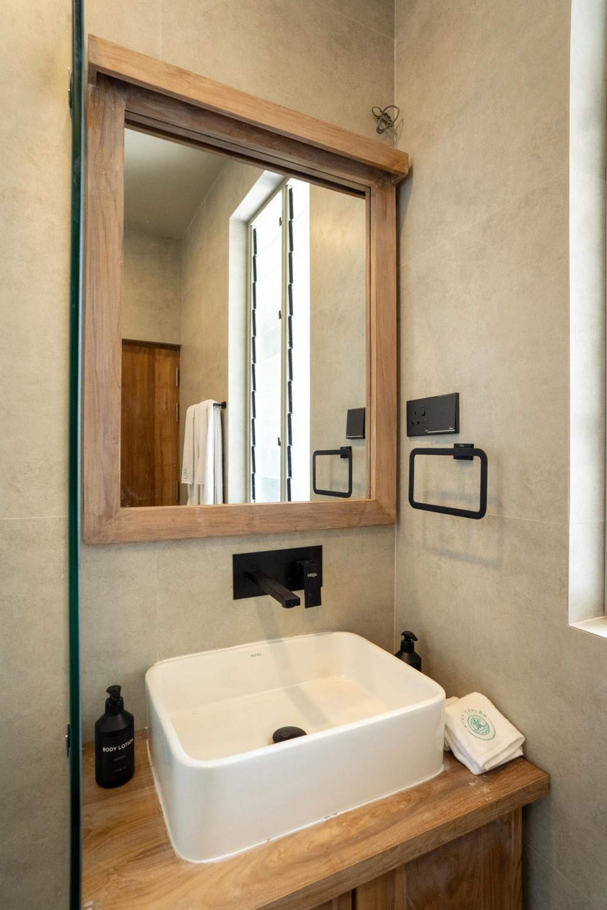 Suite with Balcony photo 1