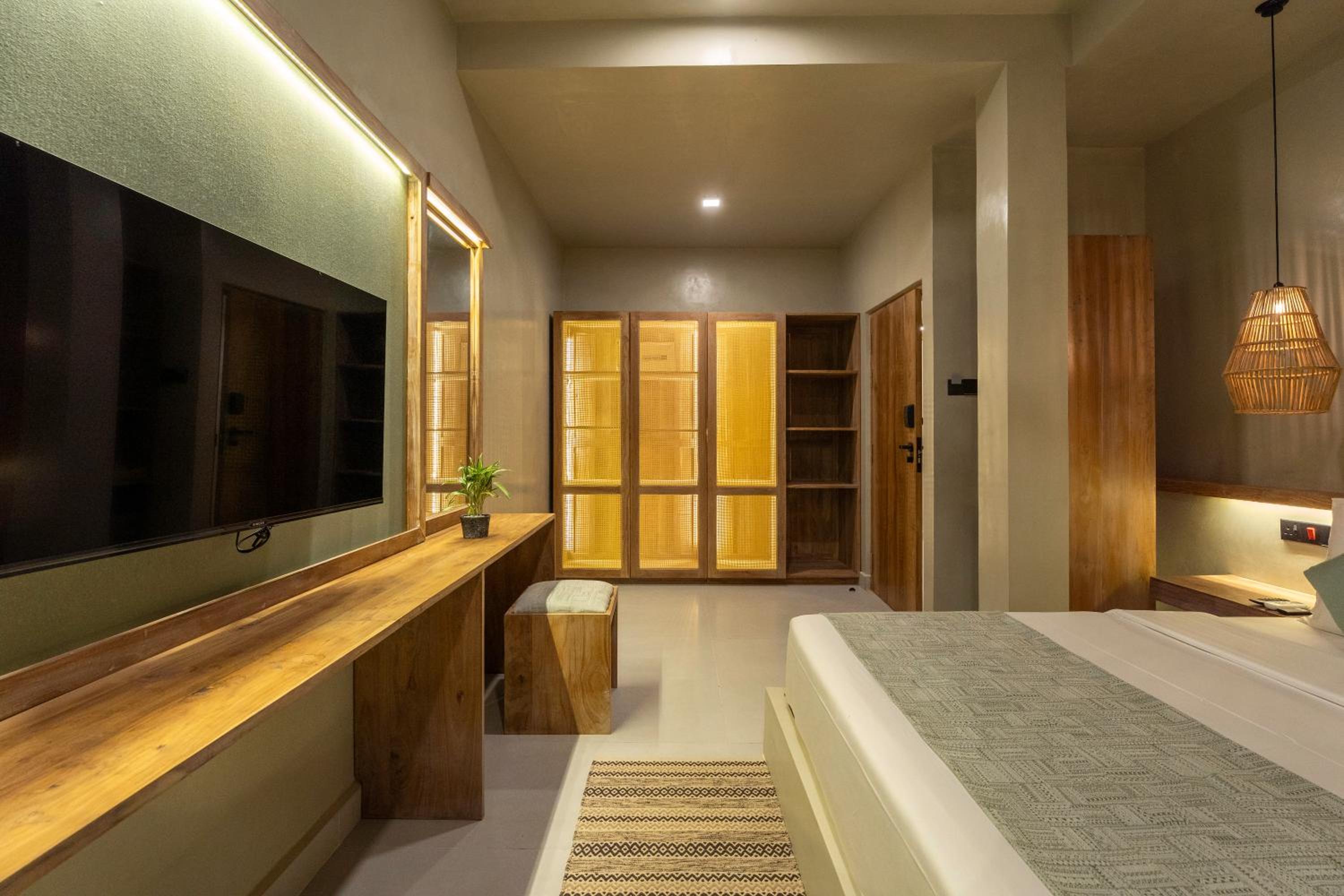 Suite with Balcony