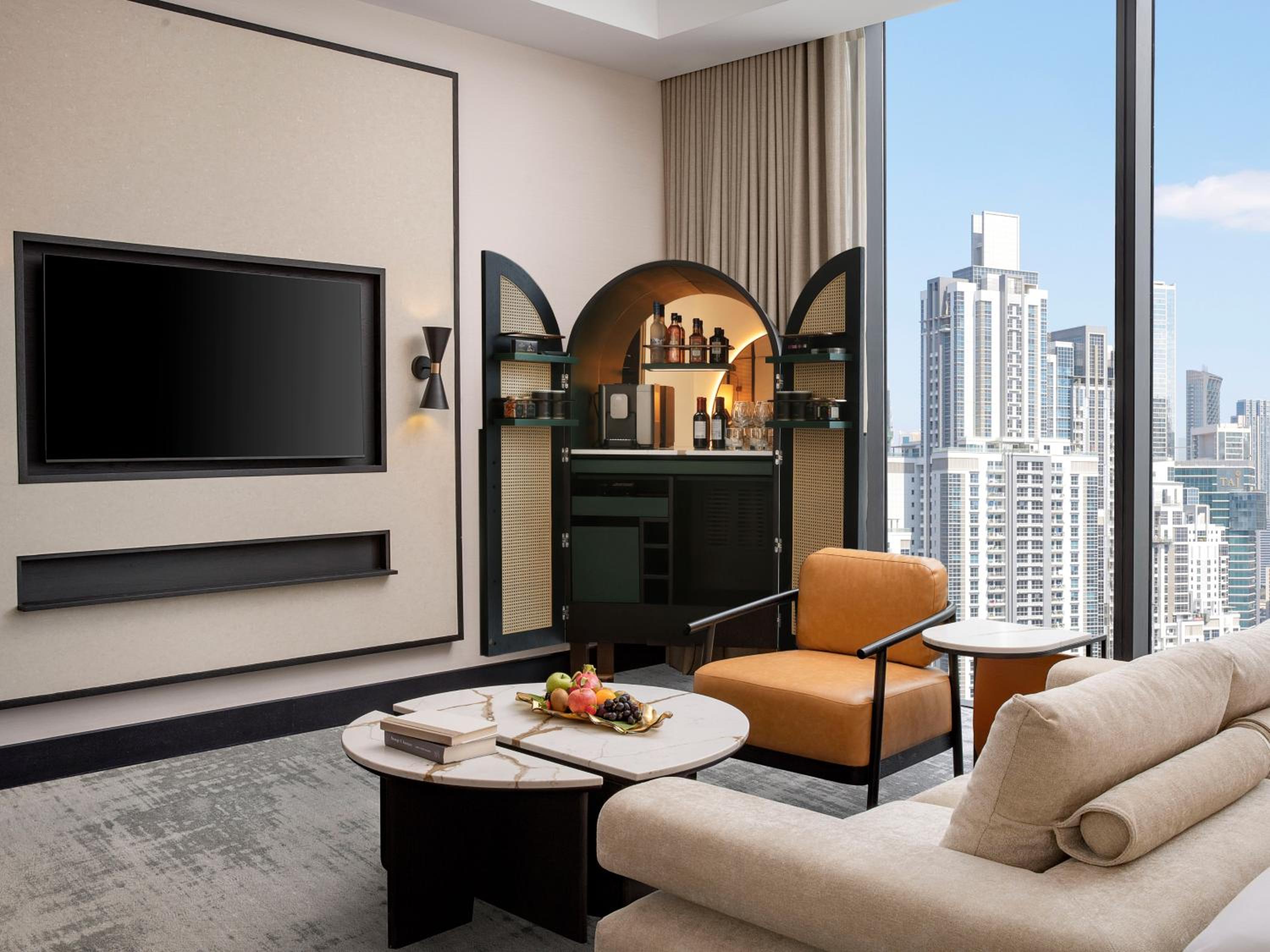 Luxury Burj Khalifa View Room