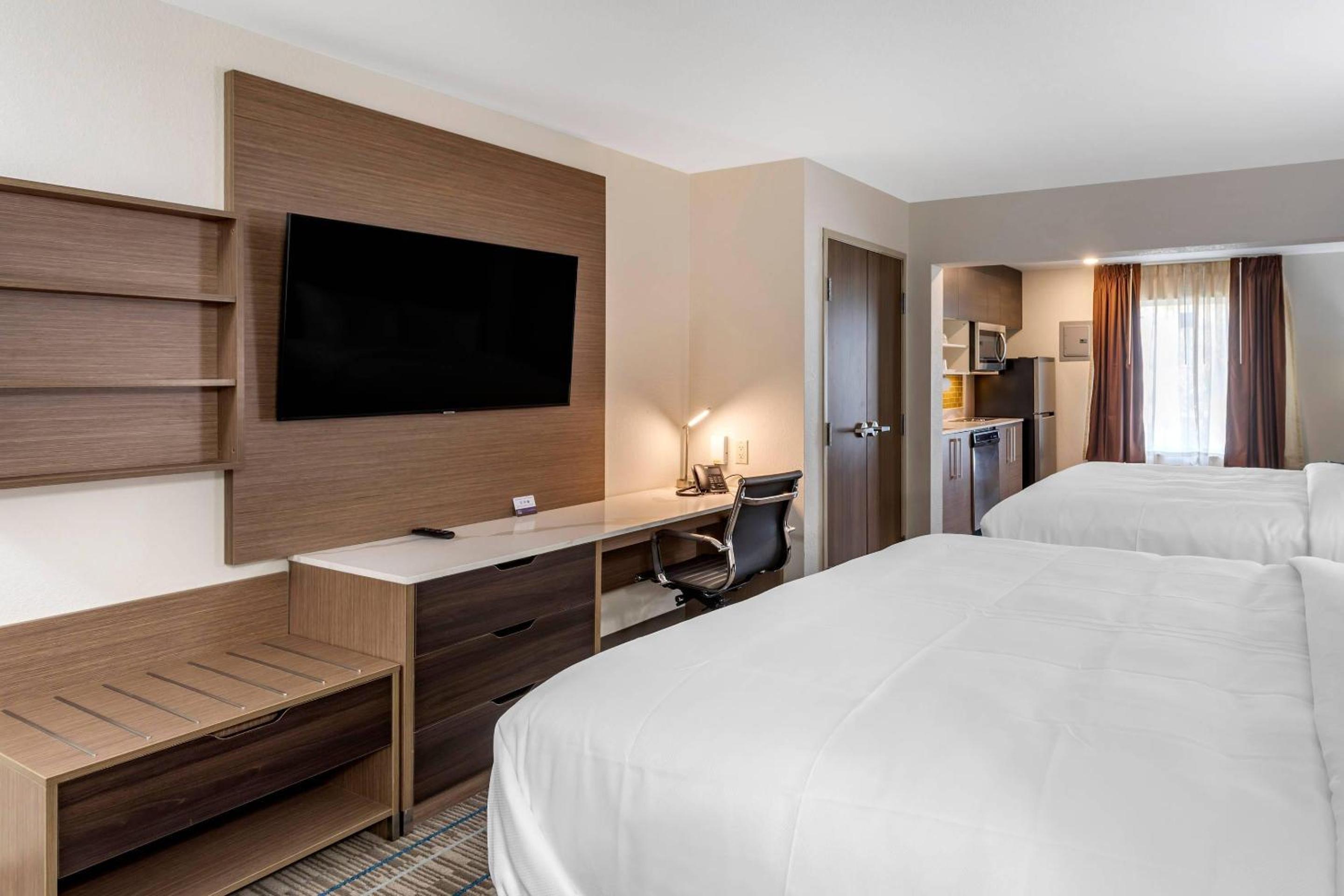 2 Queen Beds, Efficiency, Suite, Non-smoking, Upgrade, Pet Friendly  - Photo 1