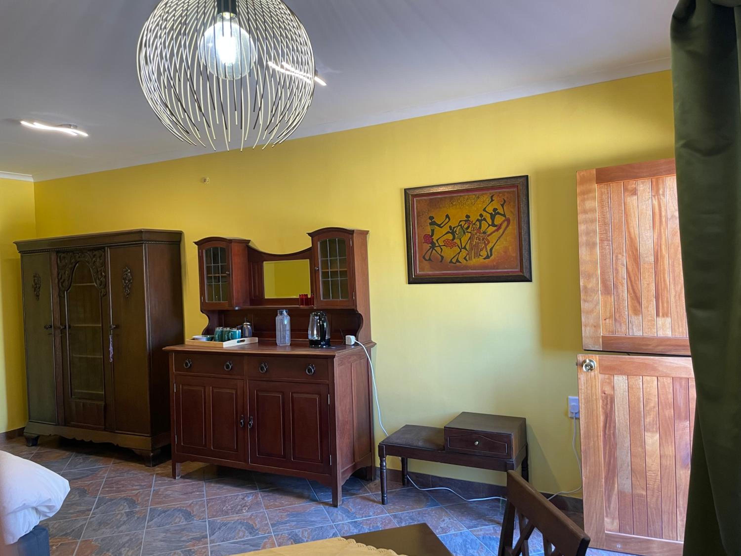 Deluxe Double Room with Bath photo 3