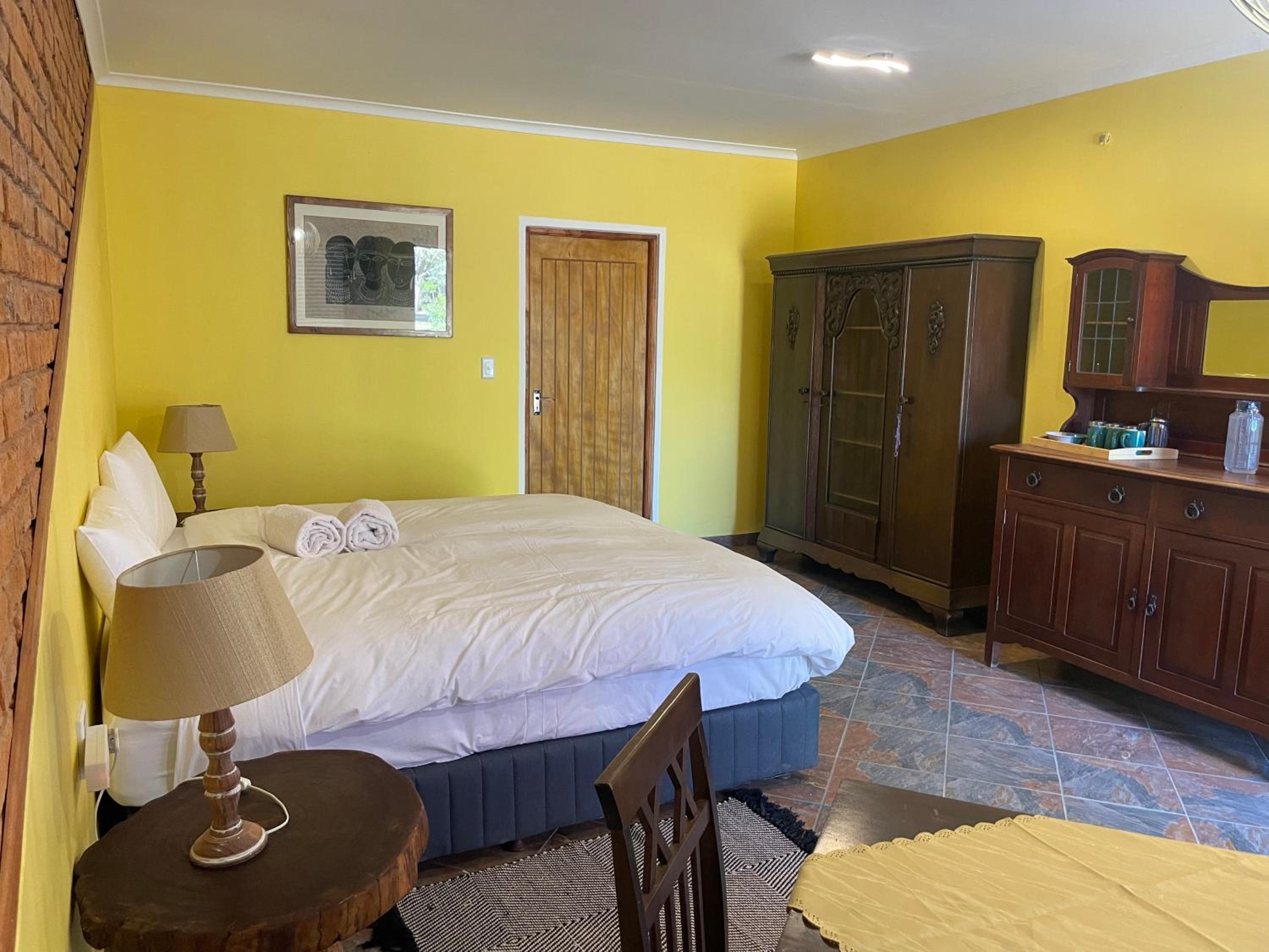 Deluxe Double Room with Bath photo 2