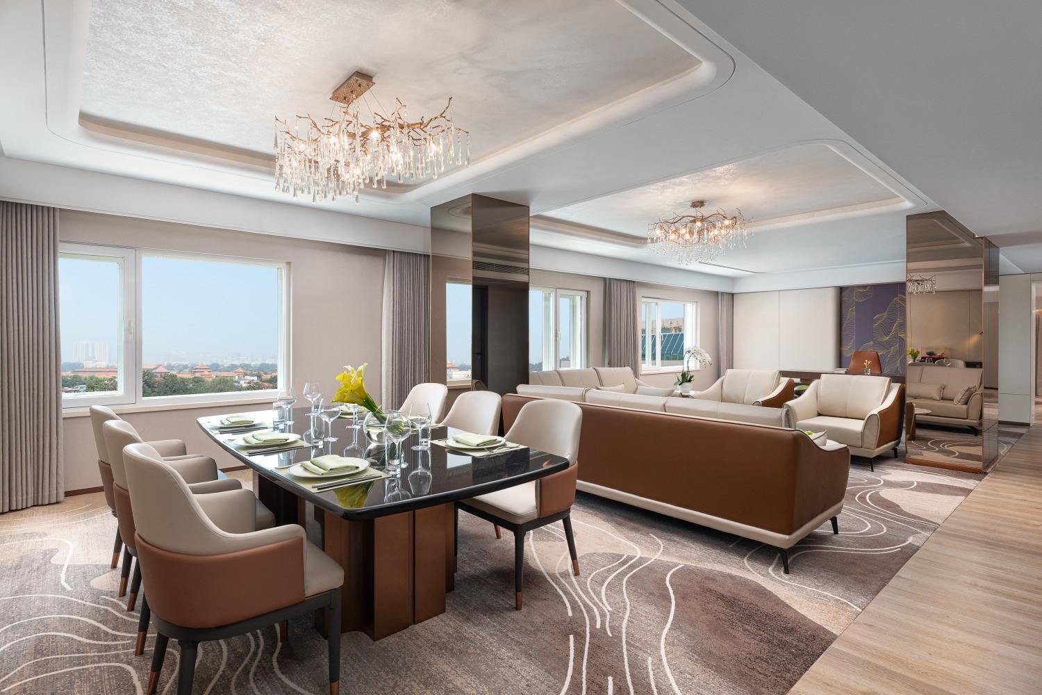 Dynasty Suite photo 3