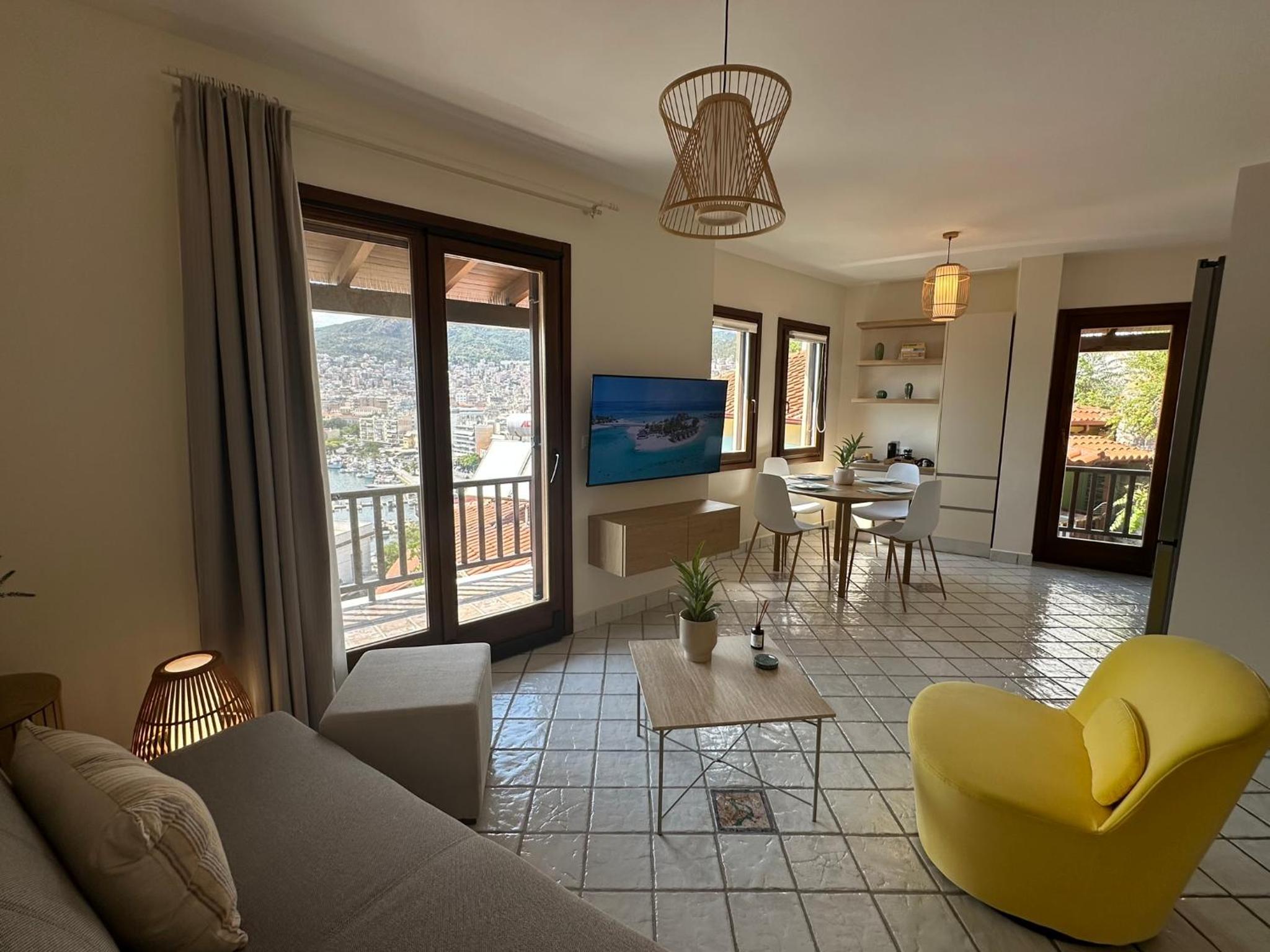 One-Bedroom Apartment with Sea View and Balcony