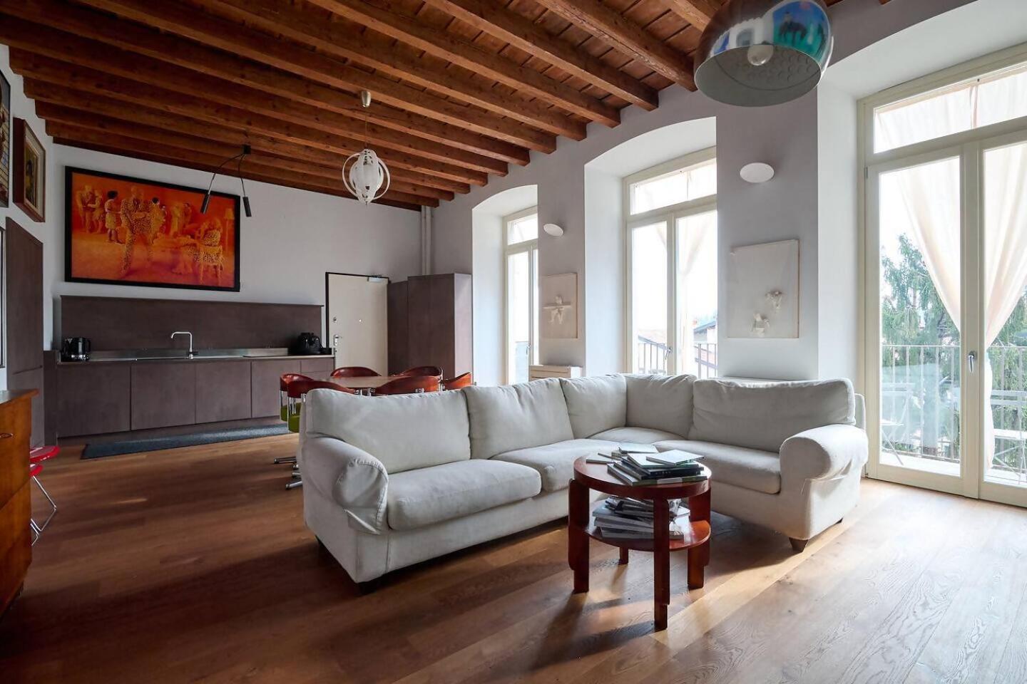 Three-Bedroom Premium Apartment with Balcony