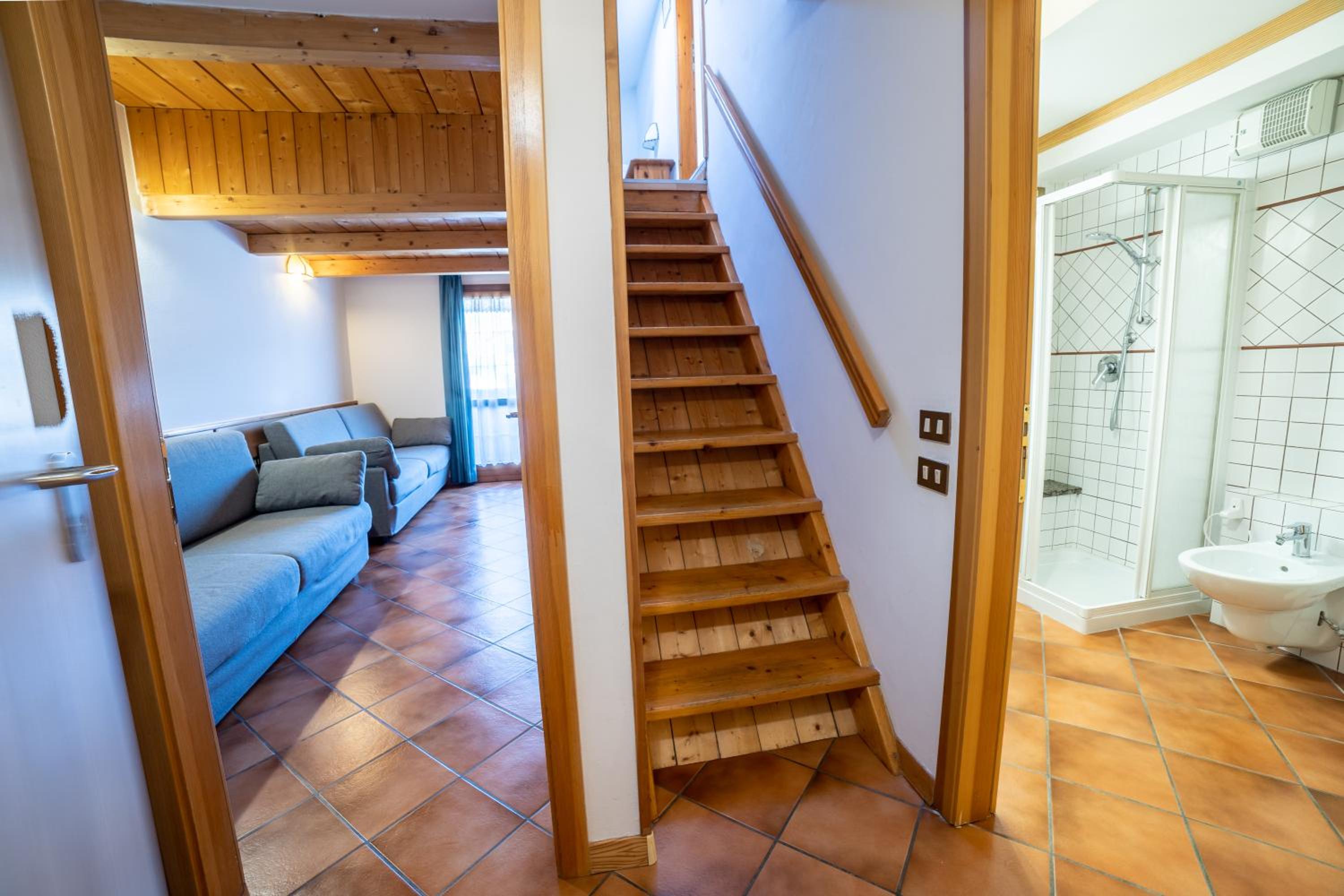 Maisonette photo 3