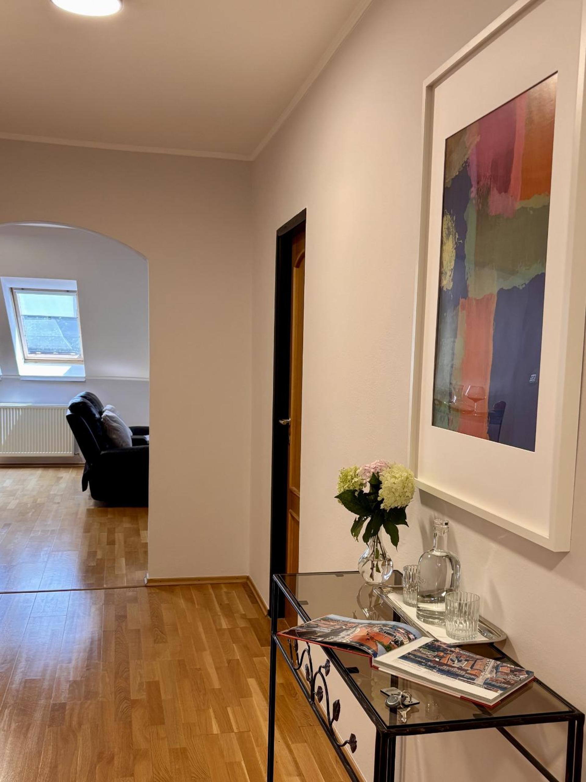 Apartment - Photo 8
