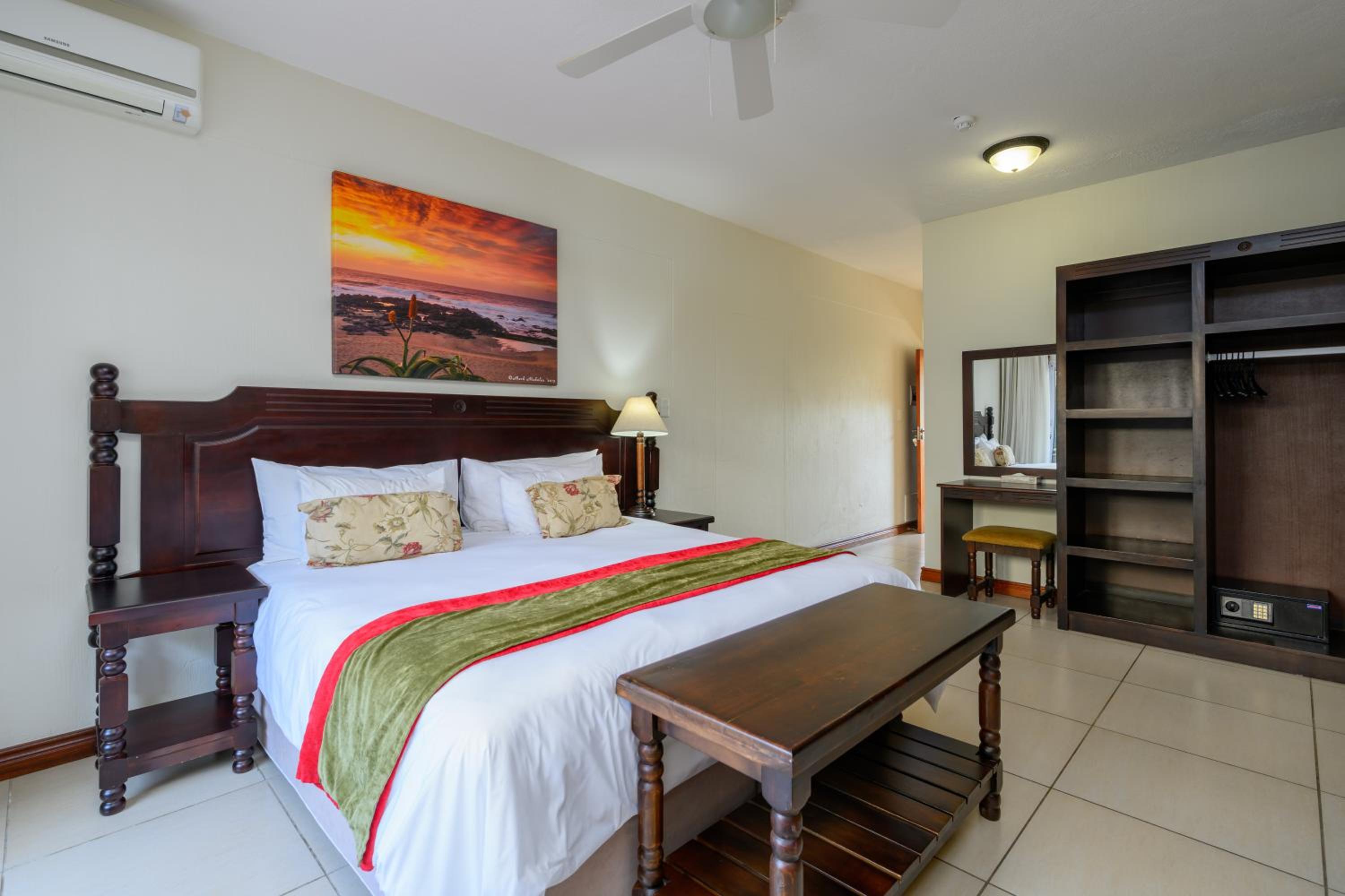 Deluxe Double or Twin Room photo 1