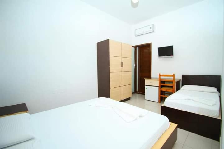 Basic Triple Room