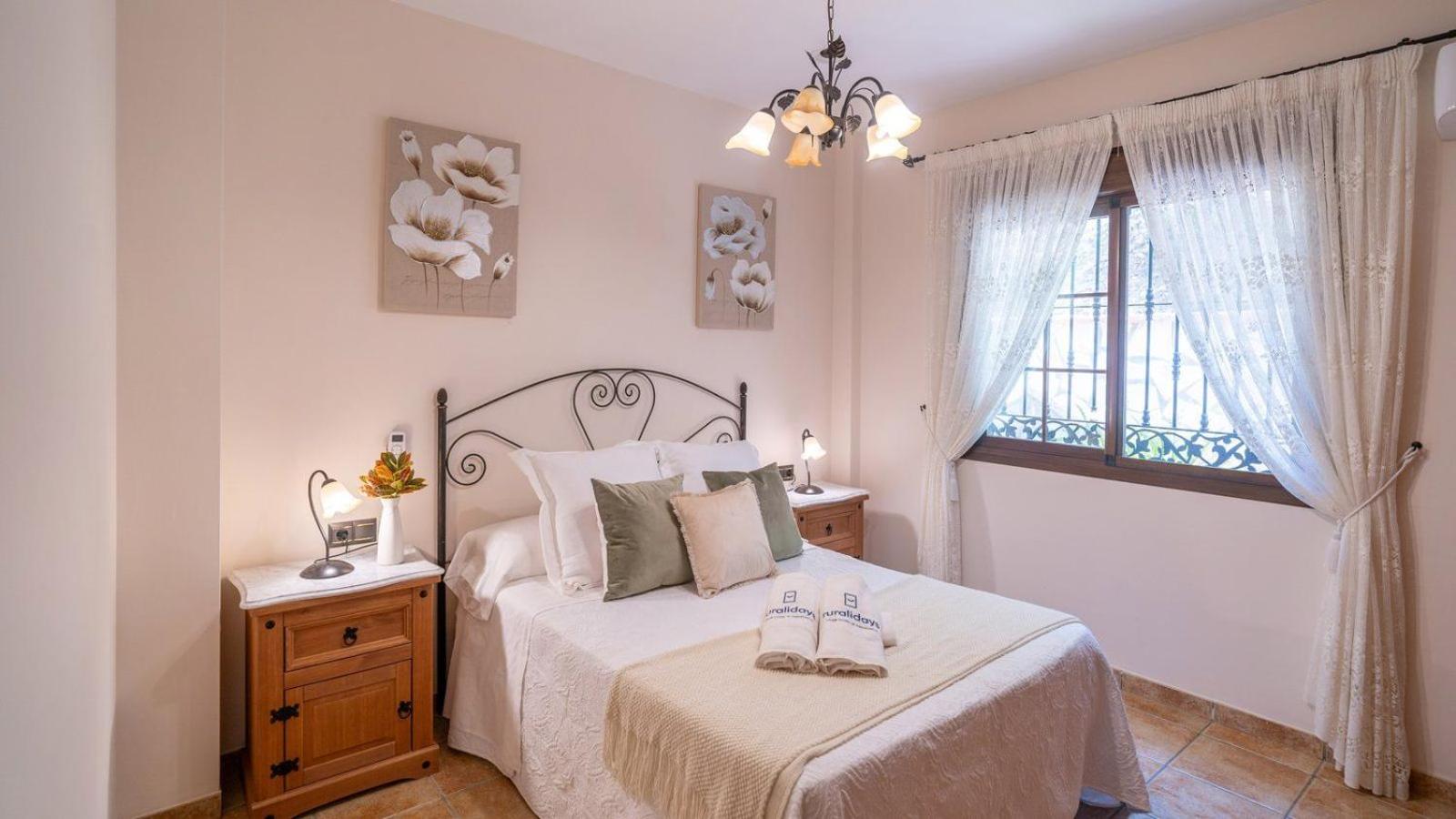 Four-Bedroom House photo 2