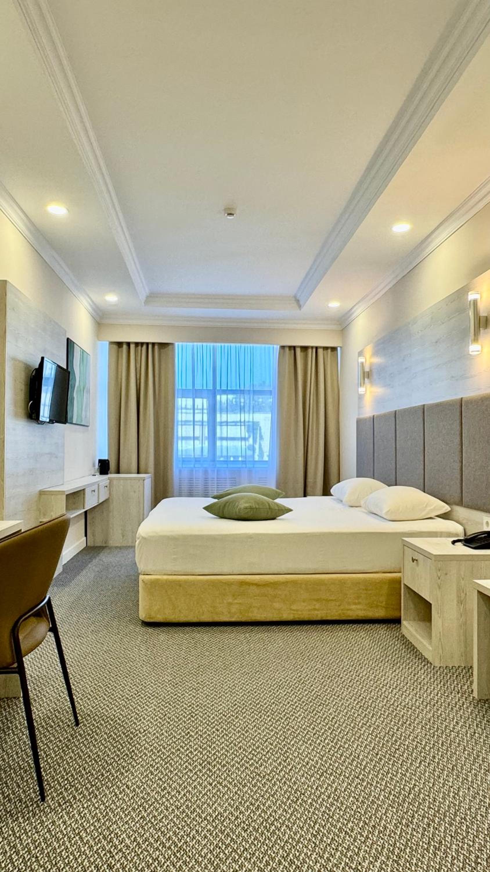 Standard Double or Twin Room photo 3