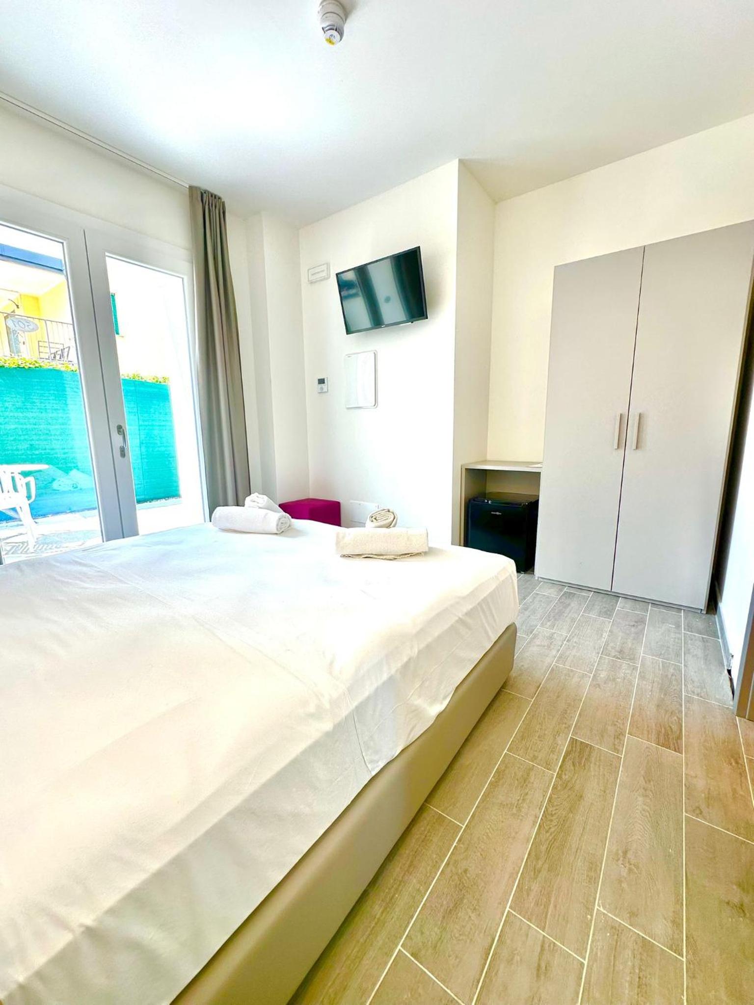 Superior Double Room- Annex photo 3