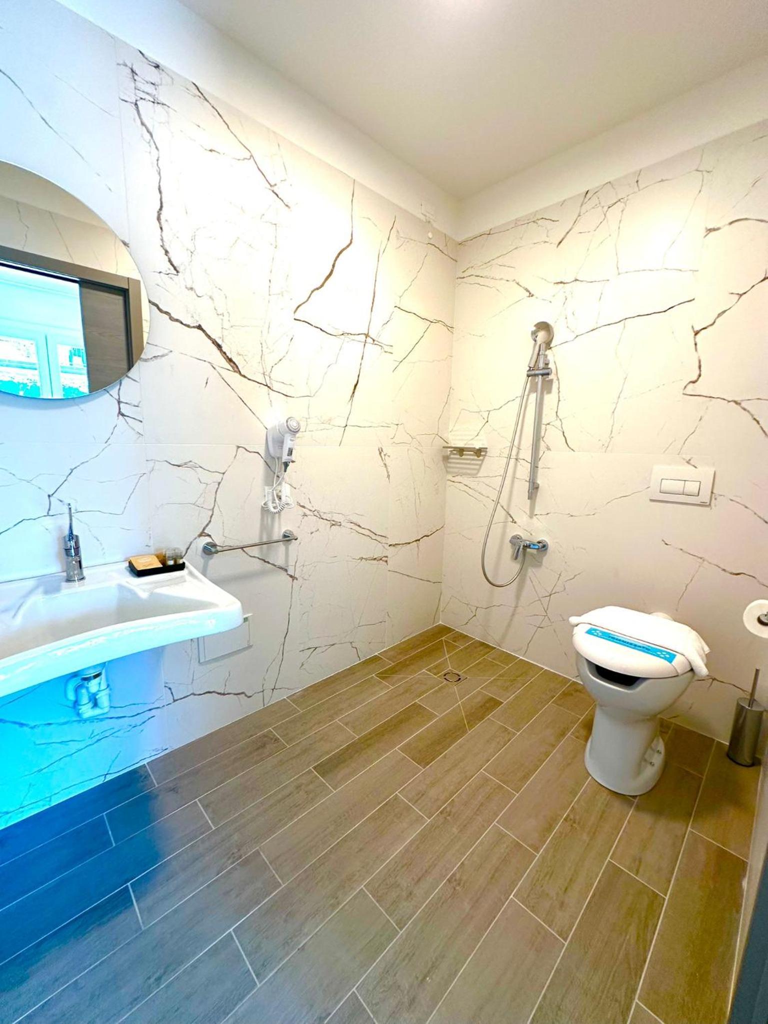 Superior Double Room- Annex photo 1