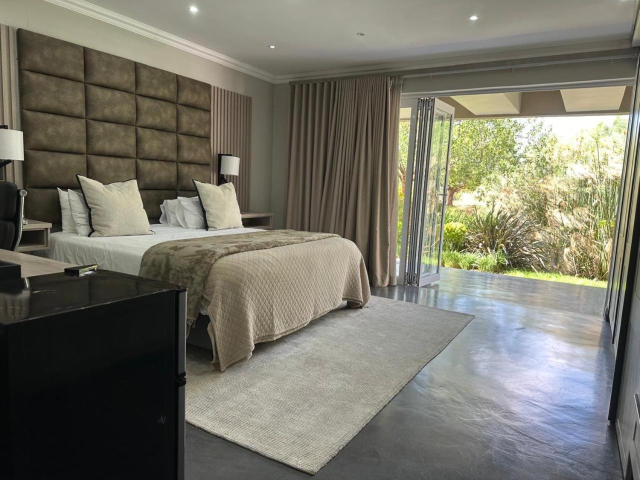 Executive Suite photo 1