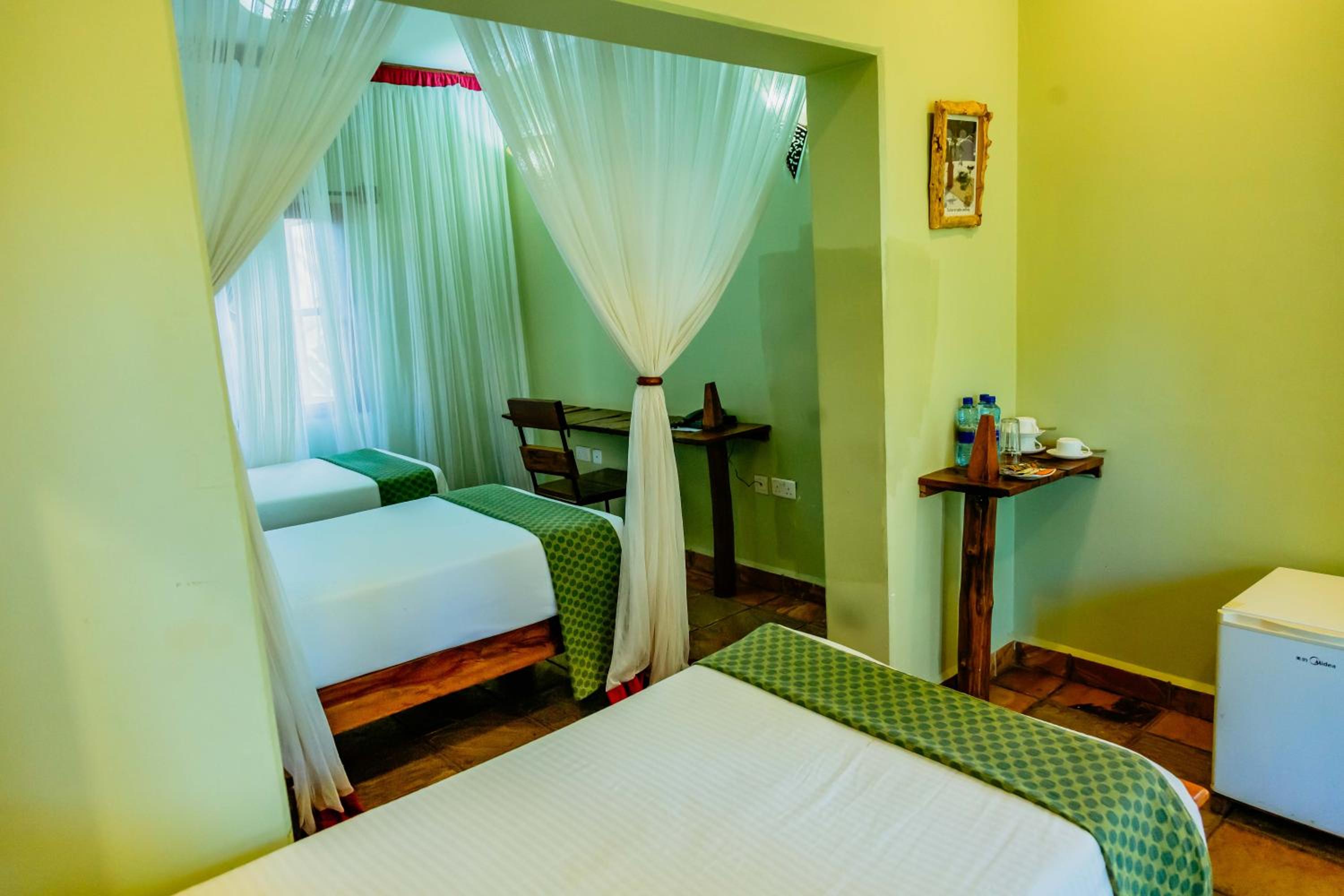 Deluxe Suite