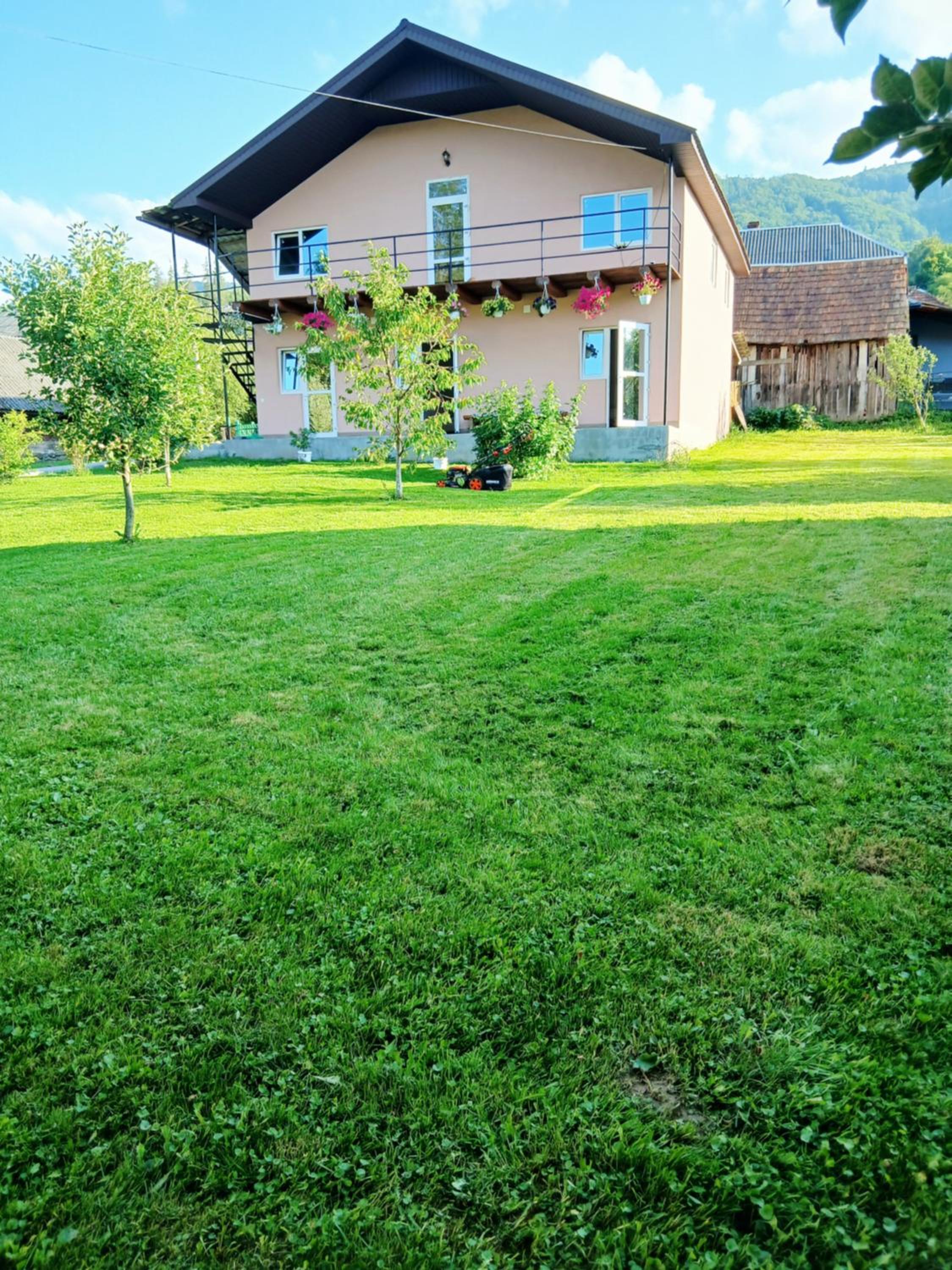 Twin Room with Mountain View