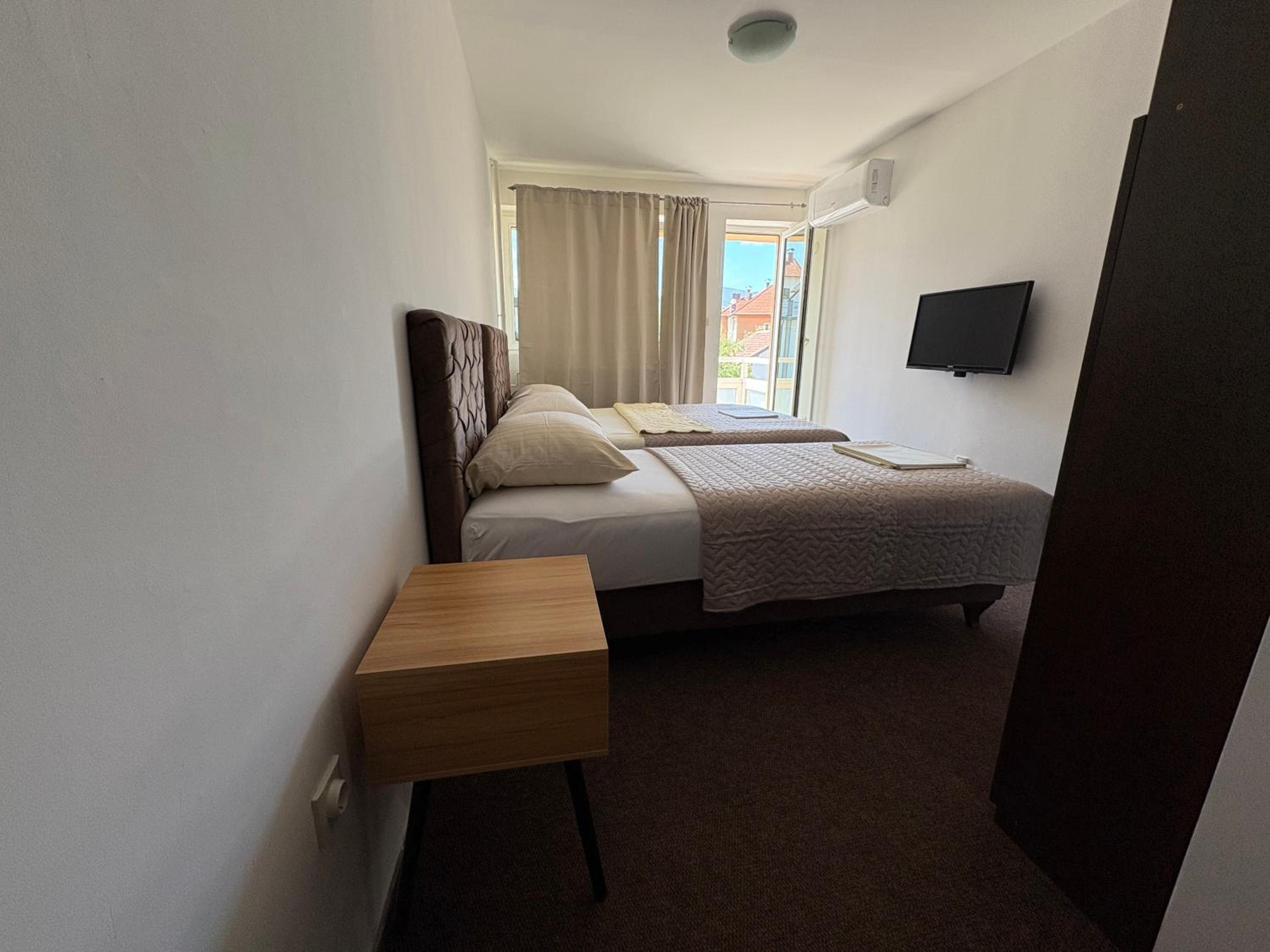 Triple Room with Terrace photo 3