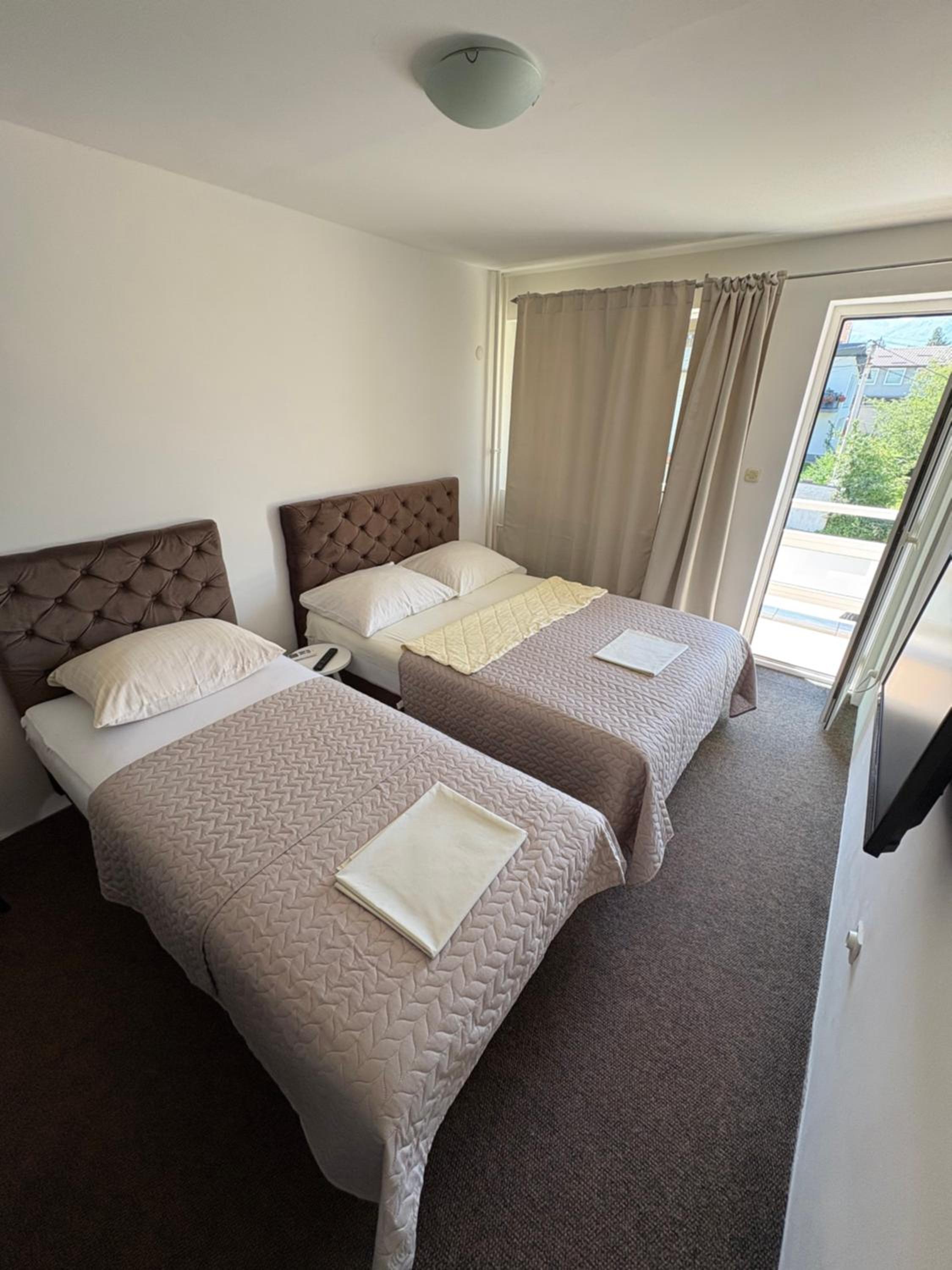 Triple Room with Terrace