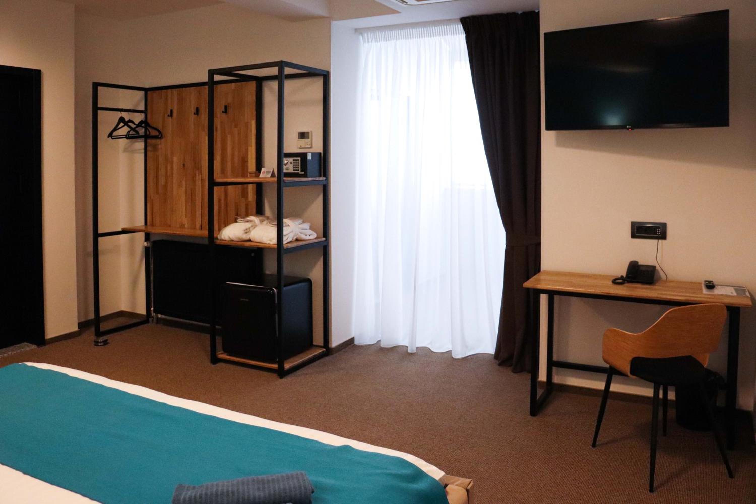 Double or Twin Room with Swimming Pool Access photo 1
