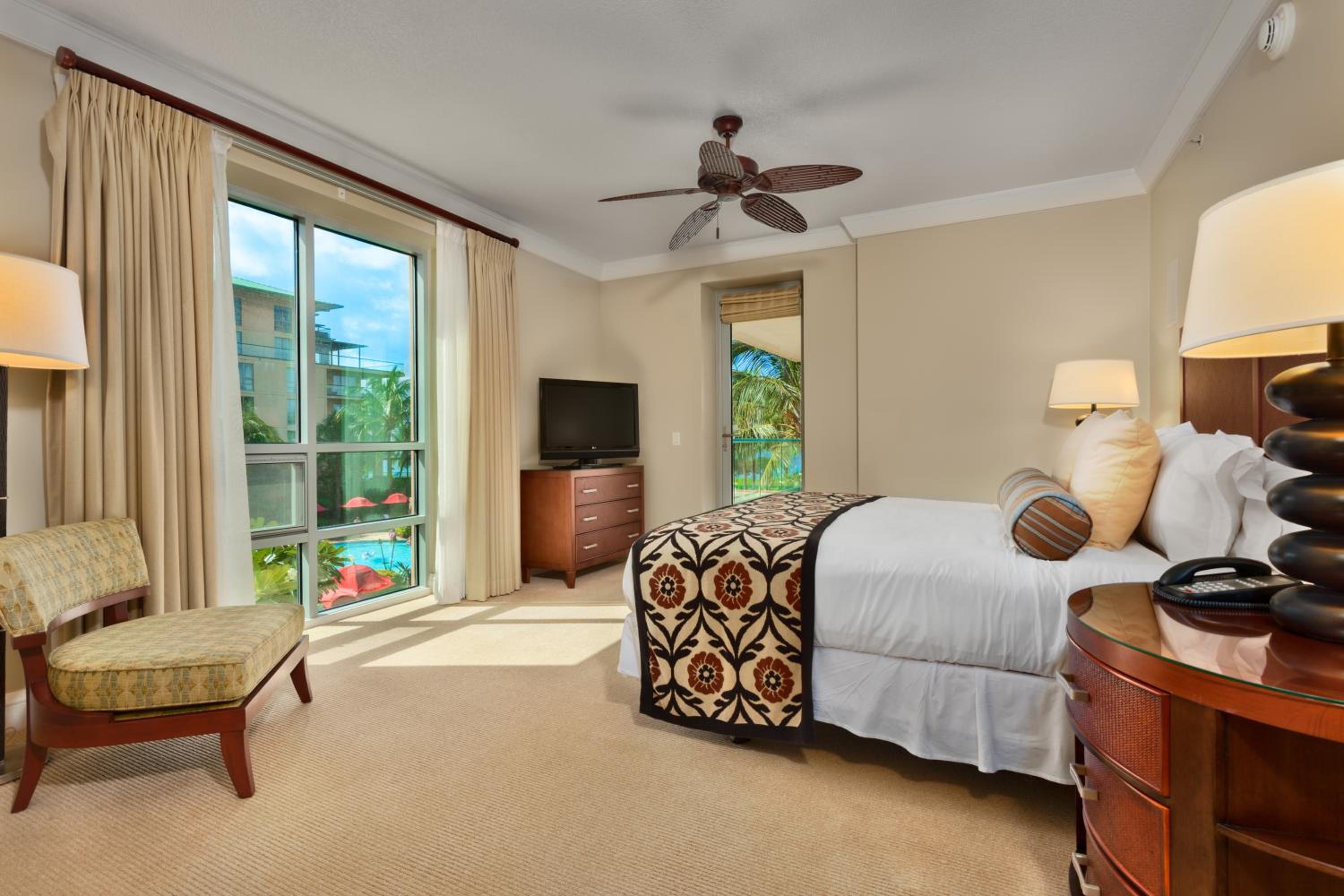 3 Bedroom 3 Bath Alii Suite photo 2